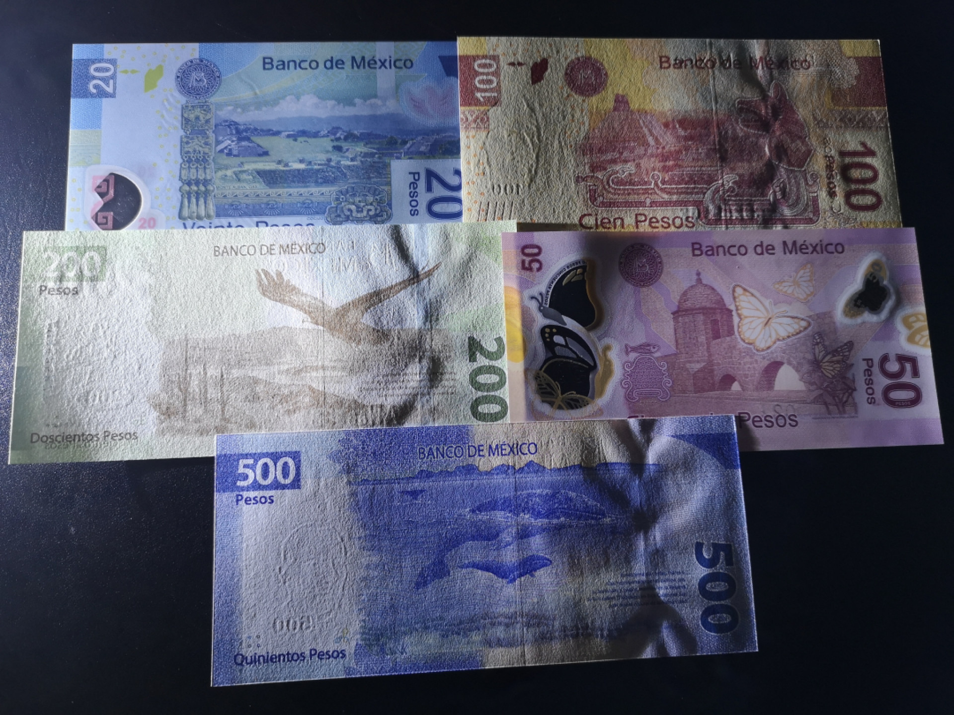 《外钞收藏家》第一百五十五期拍卖 双连拍第二场（本期59件）） 墨西哥一套5张 全新UNC