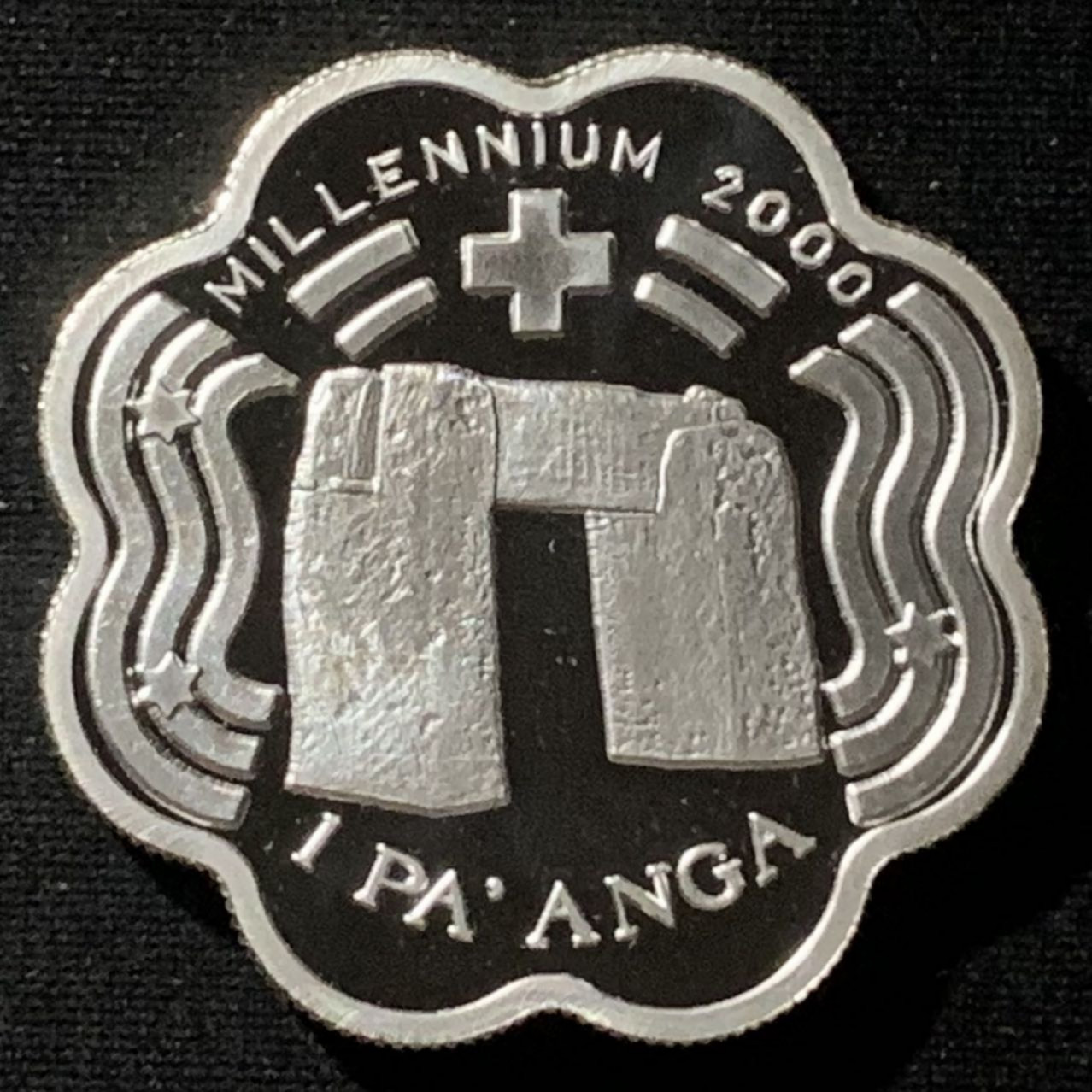 紫瑗钱币——第158期拍卖 汤加 1999年 千禧年纪念 1潘加 31.1克 0.925银 精制 异形币
