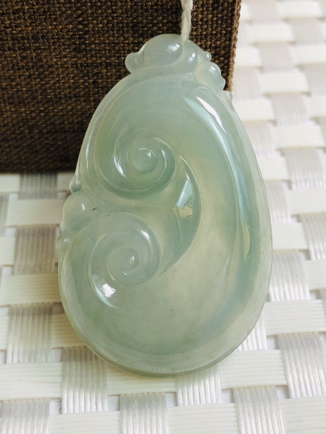 精品评级币，精品翡翠 天然翡翠糯冰种芙蓉底如意吊坠