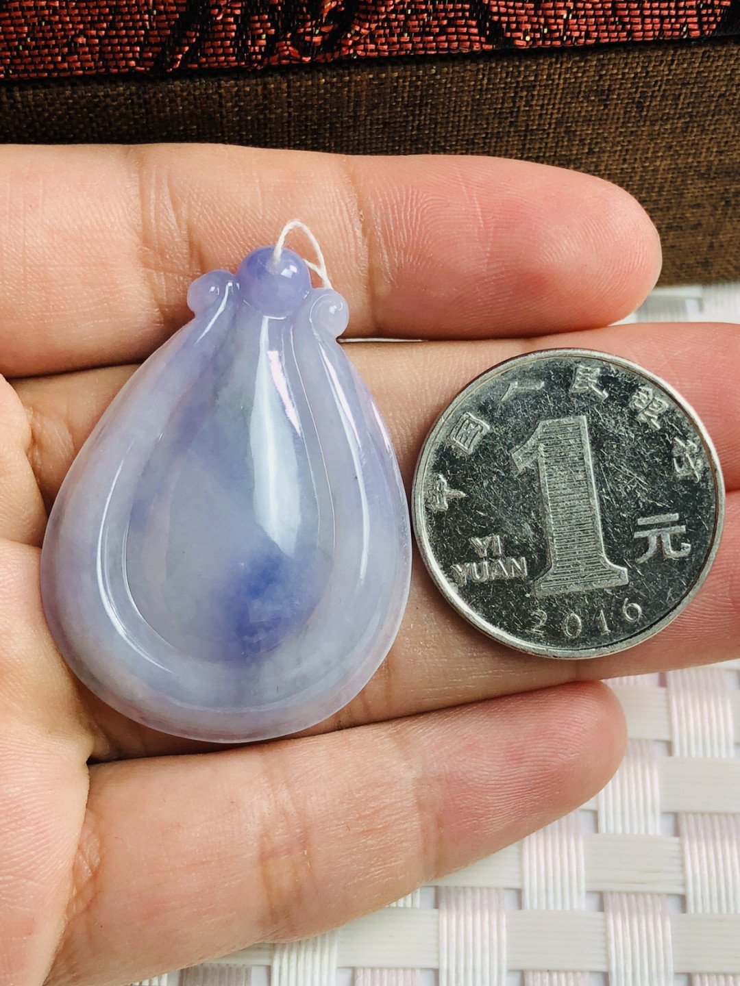 精品评级币，精品翡翠 天然翡翠紫罗兰吊坠万年保证性价比极高
