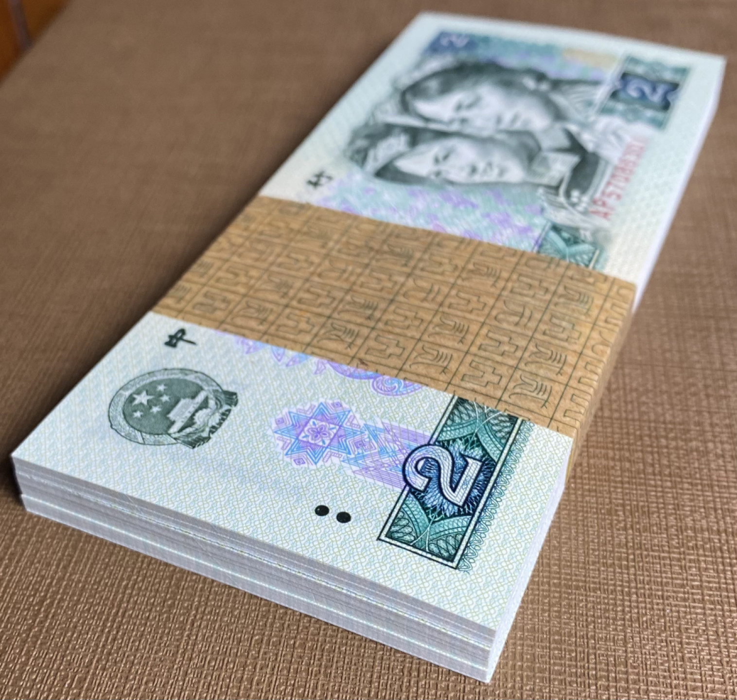 大黄蜂拍卖第36期 802绿钻裸币刀货AP57086301百连，绝品无斑