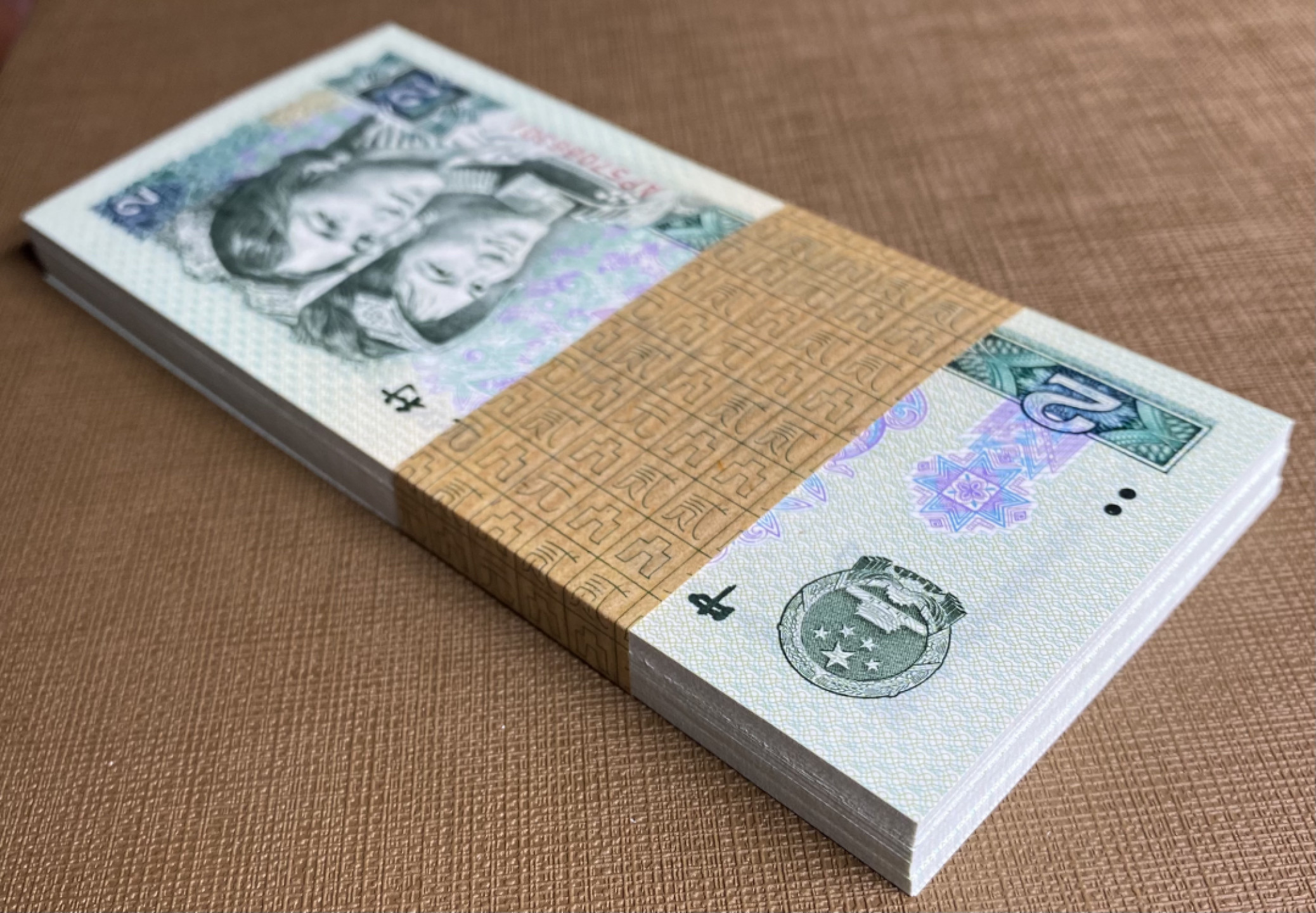 大黄蜂拍卖第36期 802绿钻裸币刀货AP57086301百连，绝品无斑