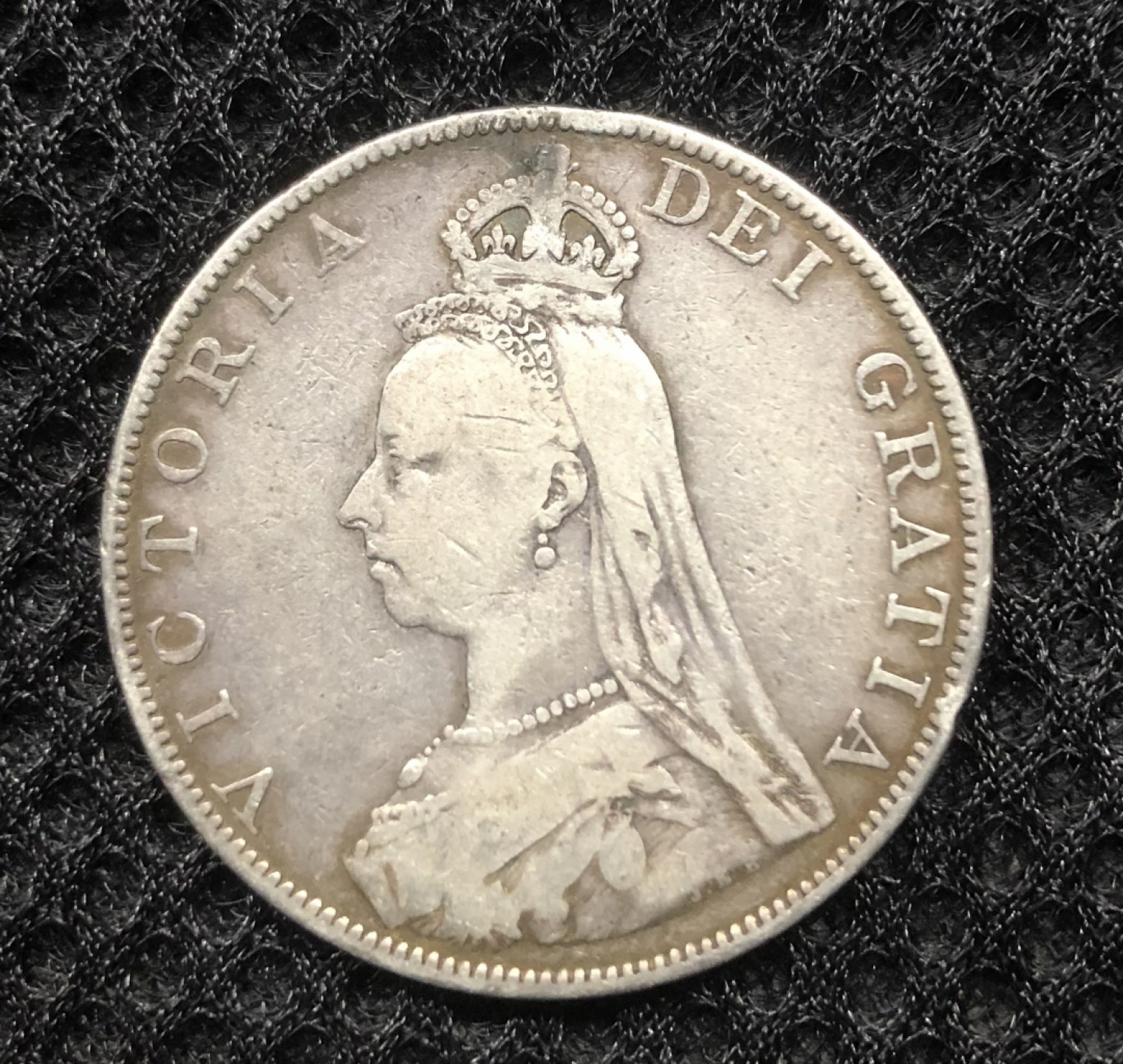 【保诚微拍】第4拍 世界钱币拍卖，88拍！ 英国 维多利亚 1887年 4先令 皇冠头像  银币 （22.4克 0.925银）