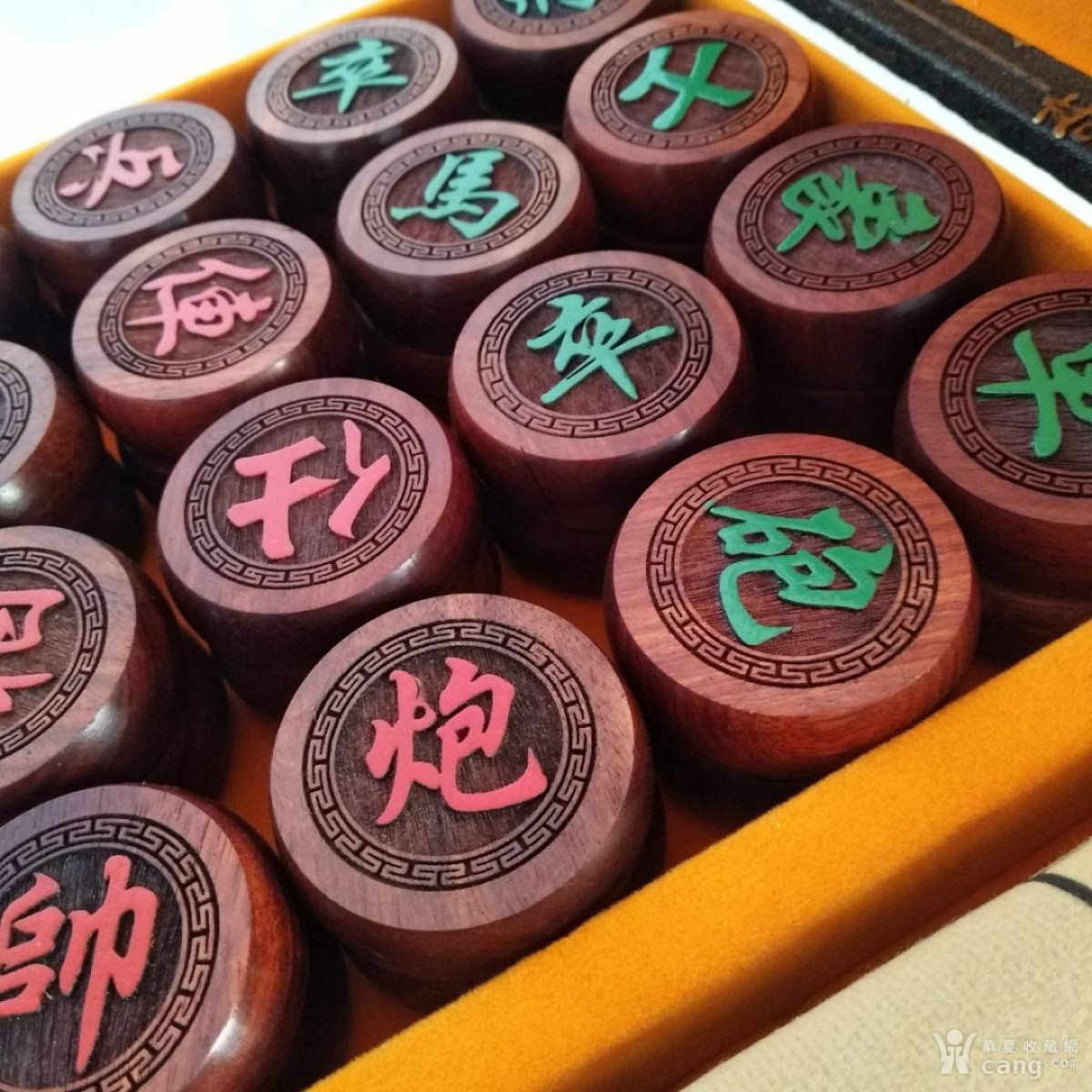 赞比亚血檀象棋
