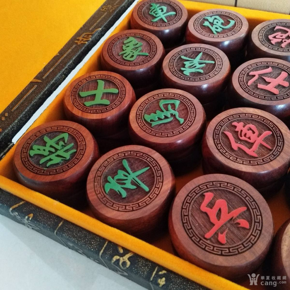 赞比亚血檀象棋