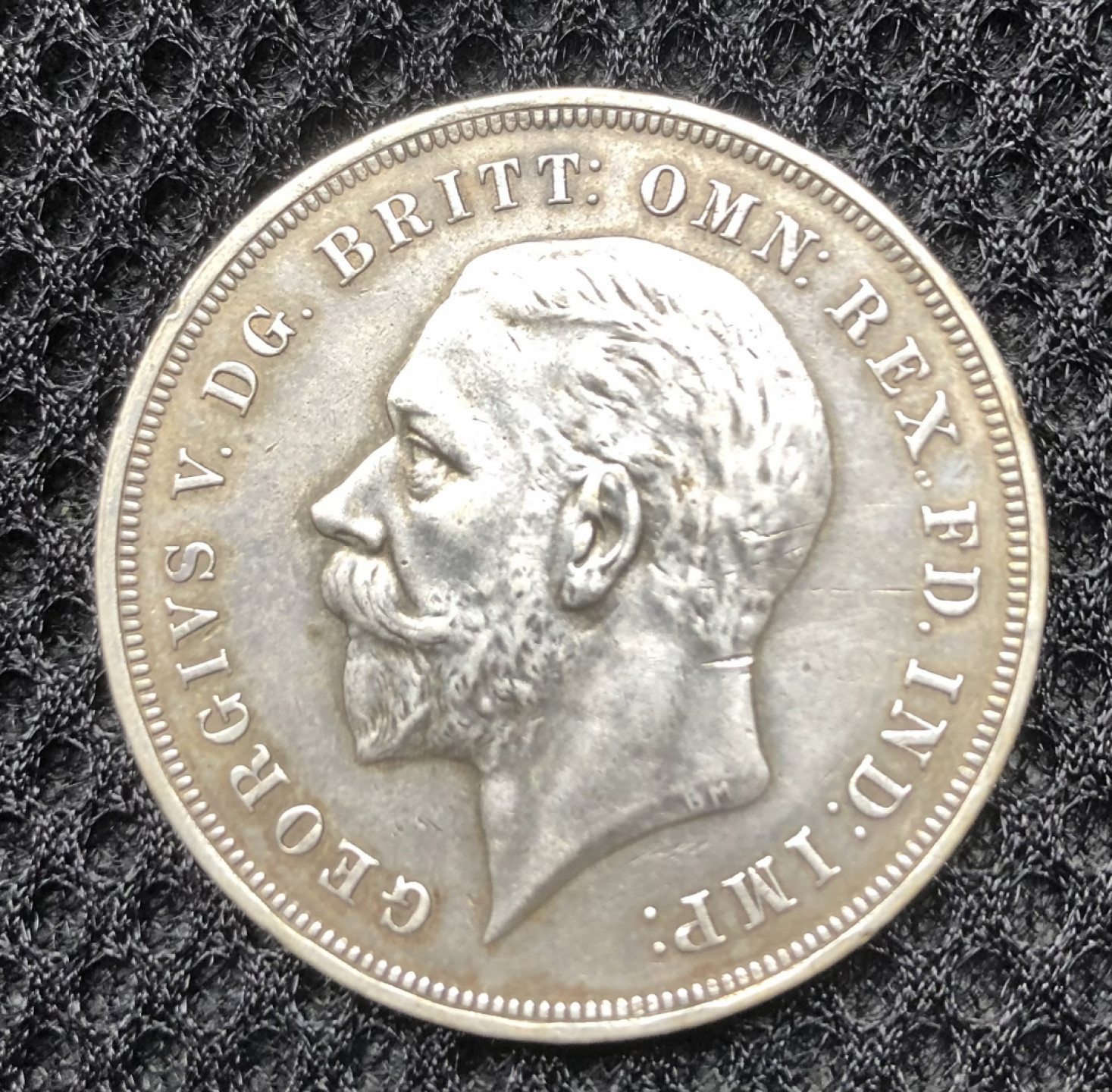 【保诚微拍】第4拍 世界钱币拍卖，88拍！ 英国 乔治五世  1935年 加冕25周年纪念 克朗 木马剑 银币（28克 0.5银）