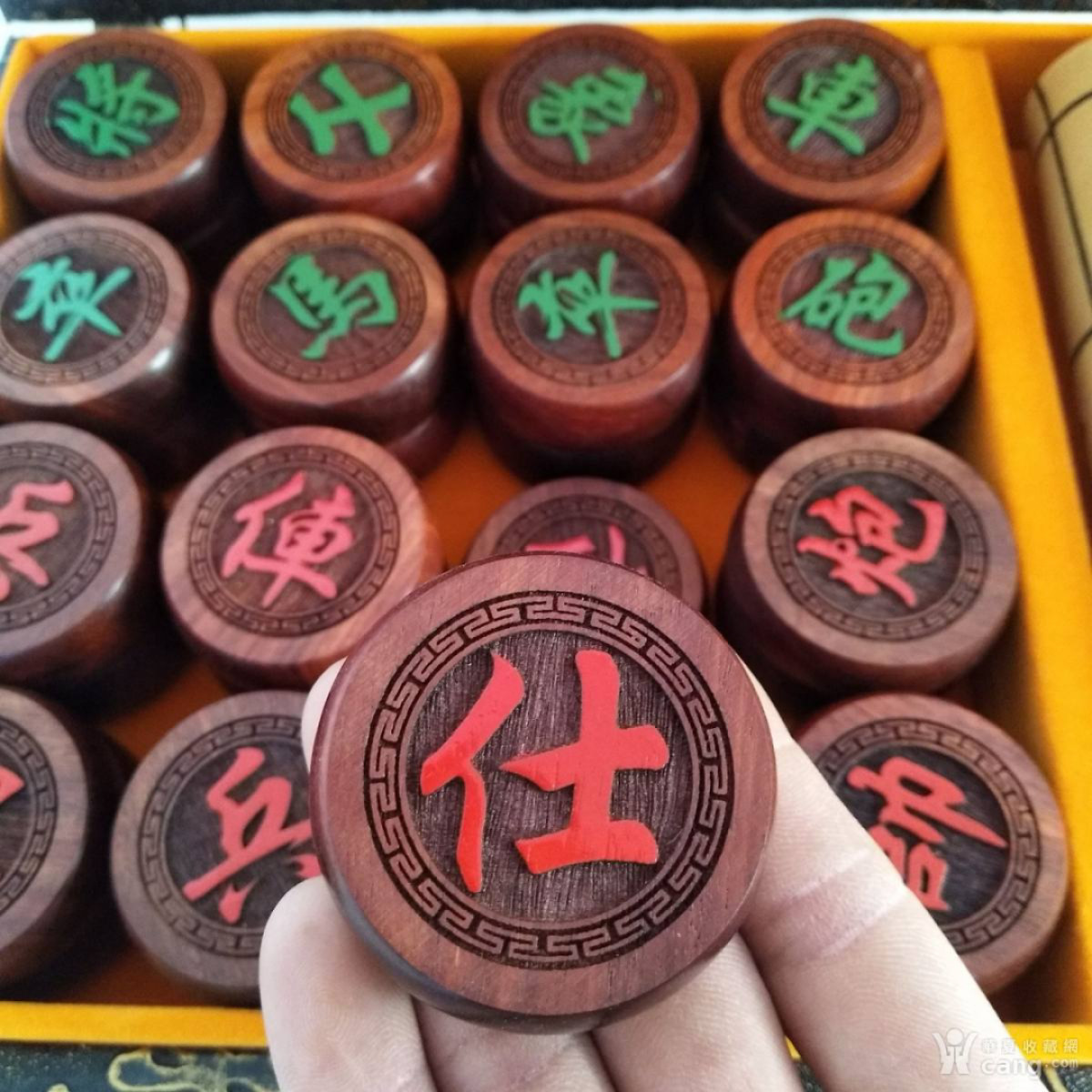 赞比亚血檀象棋