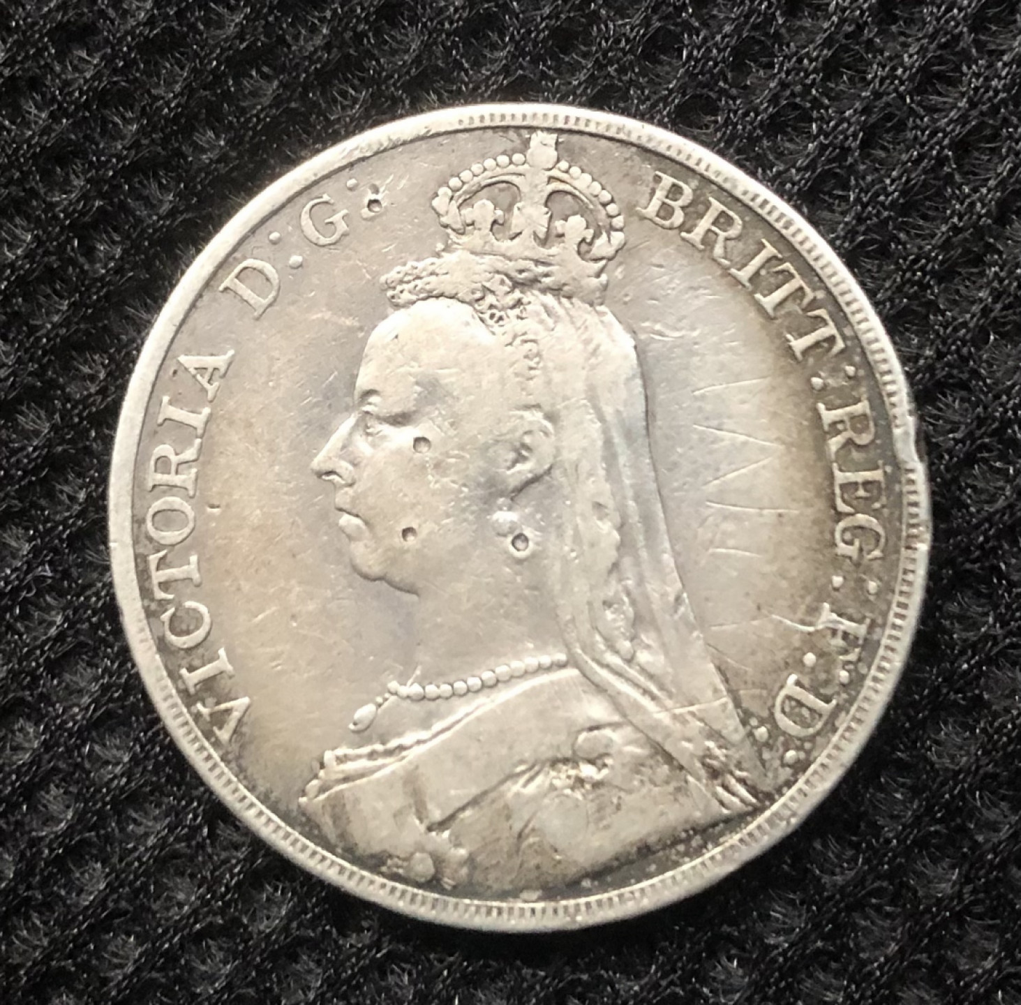 【保诚微拍】第4拍 世界钱币拍卖，88拍！ 英国 维多利亚女王 1890年 克朗 马剑 大银币-3