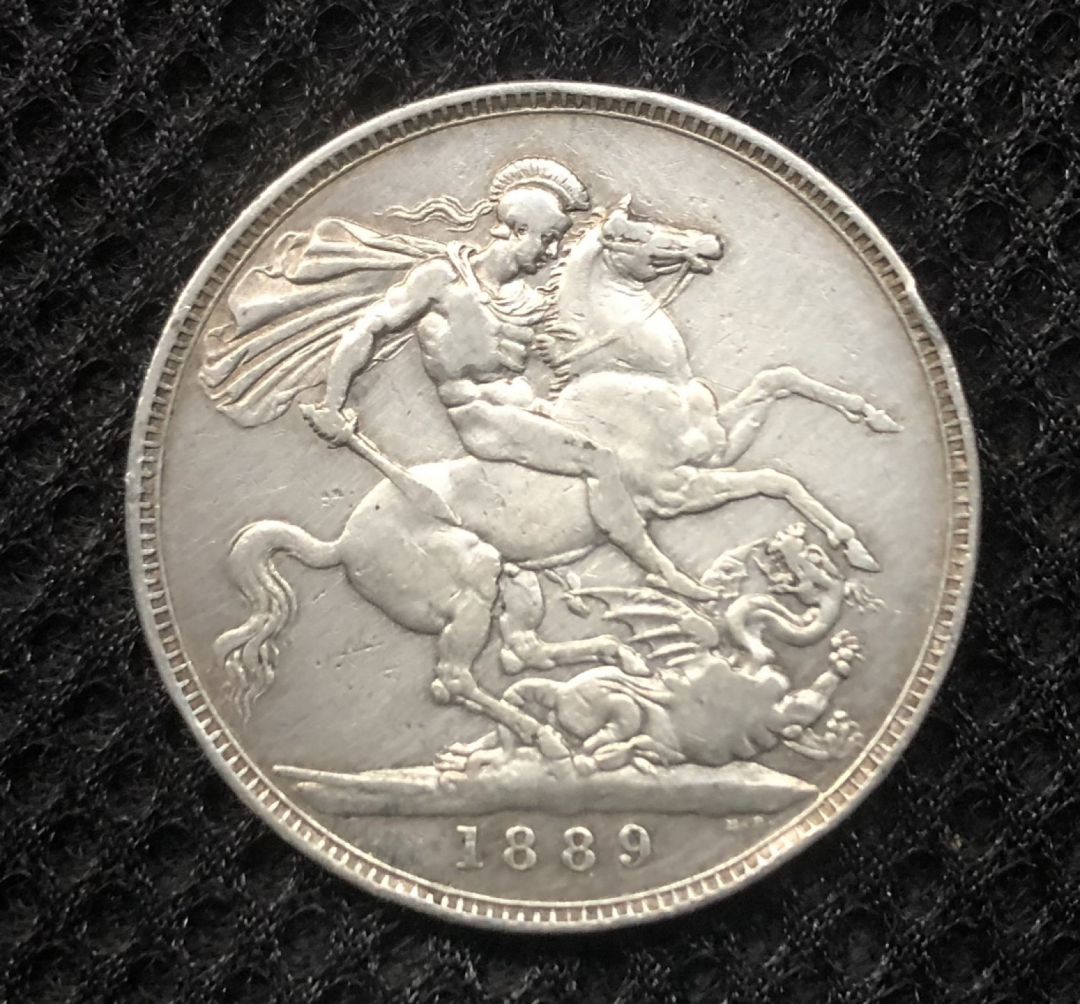 【保诚微拍】第4拍 世界钱币拍卖，88拍！ 英国 维多利亚女王 1889年 克朗 马剑 大银币-2