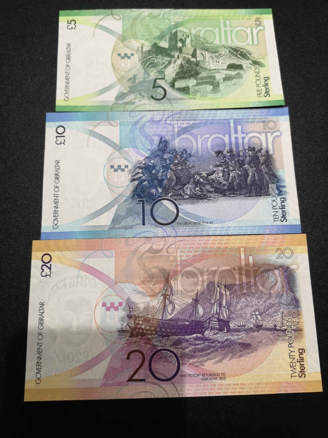 《外钞收藏家》第一百五十七期拍卖（本期62件）（连拍场） 直布罗陀5、10、20镑 三张小套 AAA首发冠 全新UNC