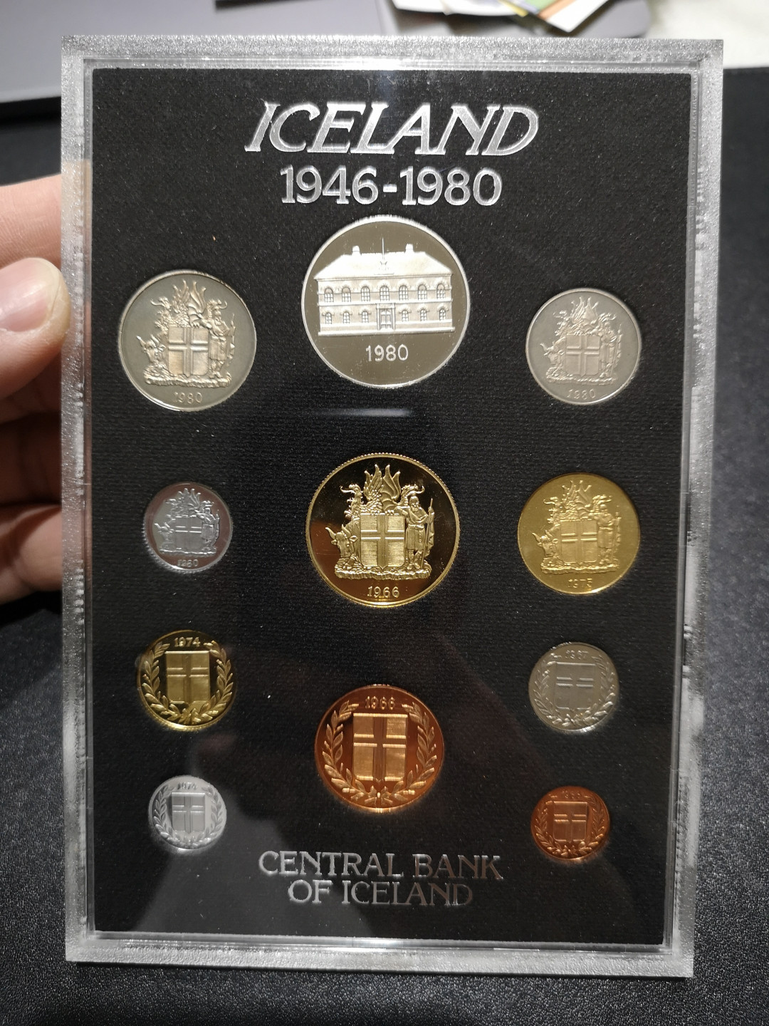 《外钞收藏家》第一百五十七期拍卖（本期62件）（连拍场） 冰岛1946-80年 精致币一套 