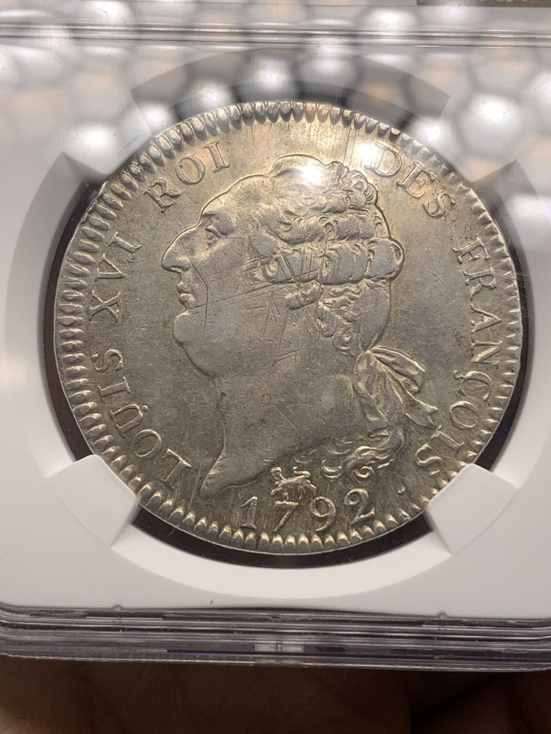 《竞宝斋》钱币微拍-第23场（全场顺丰包邮） 	法国 NGC-AU53  王国版 1792年 1埃居 路易十六埃居 银币 稀缺品种