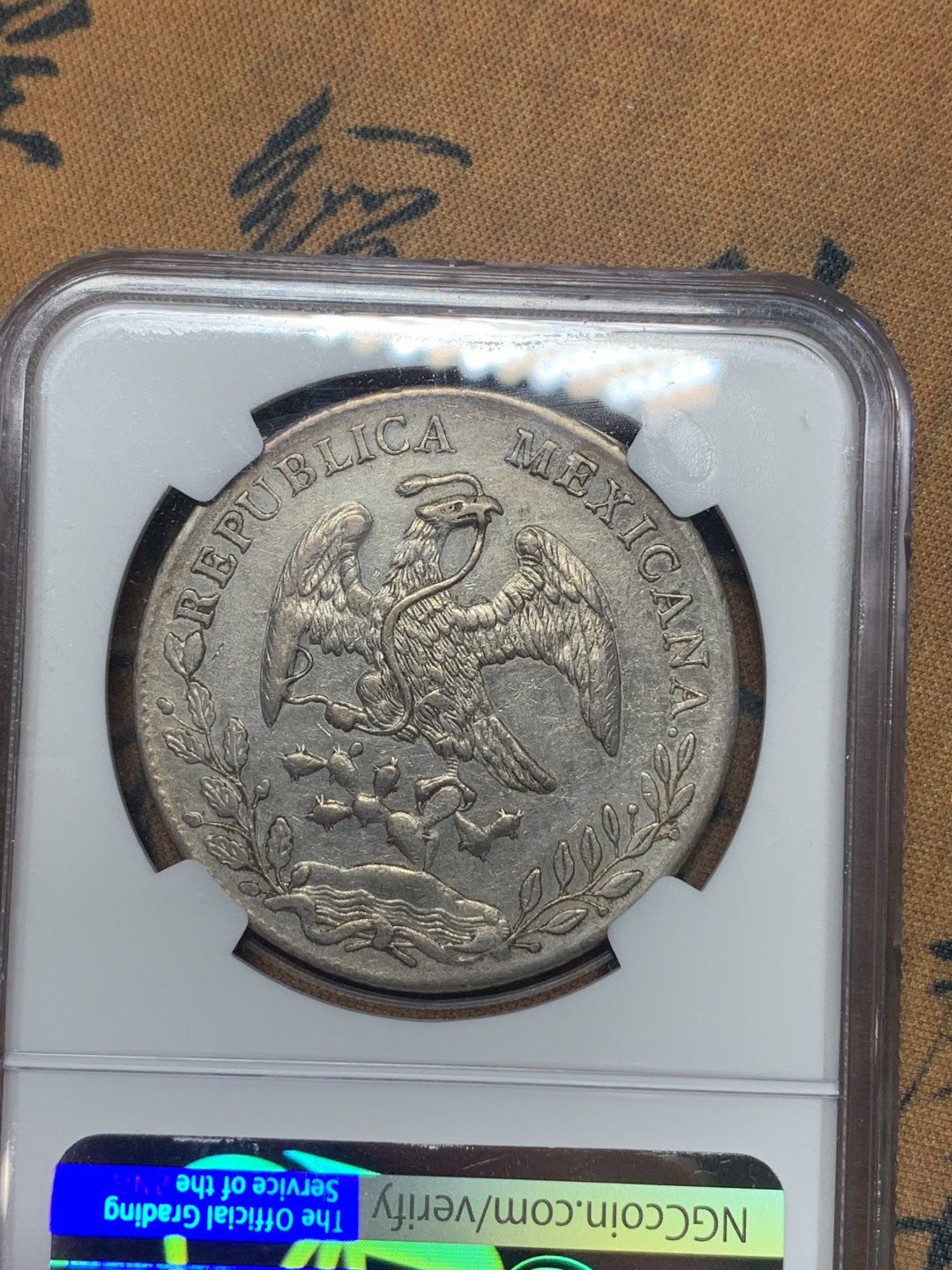 《竞宝斋》钱币微拍-第23场（全场顺丰包邮） NGC-AUD  墨西哥 1894年 8 里亚尔  埃西莫约厂  银币     原味带彩HO厂老鹰