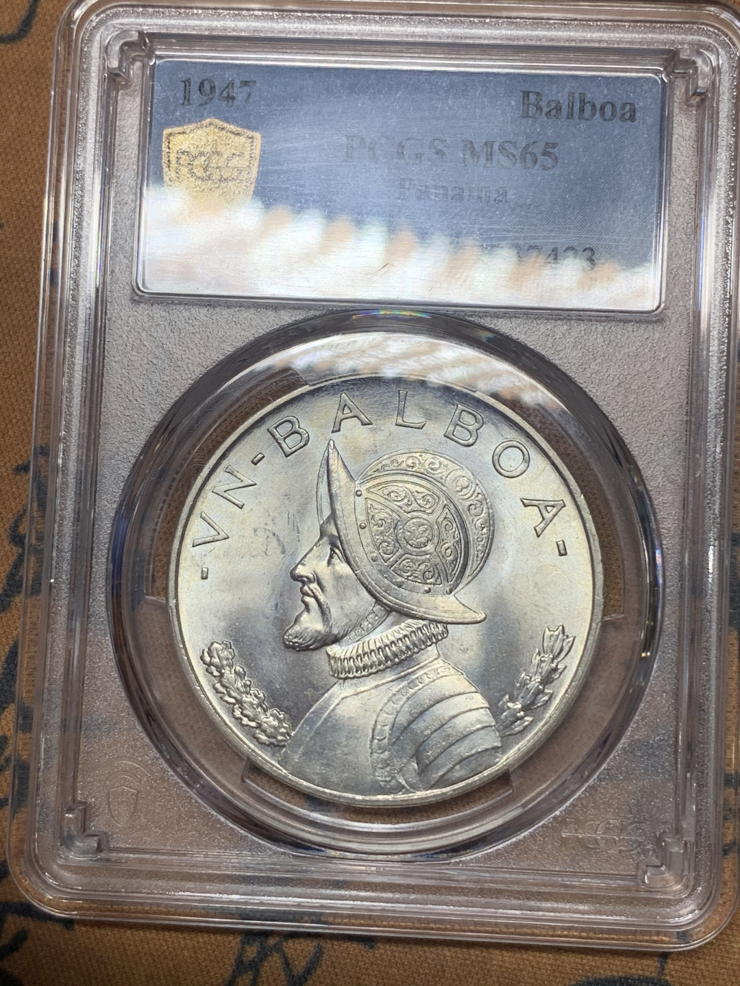 《竞宝斋》钱币微拍-第23场（全场顺丰包邮） pcgs-ms65 1947年巴拿马巴波亚女神大银币 高分好状态 银光四溢 经典设计 大气辉煌 盒子支撑角有损