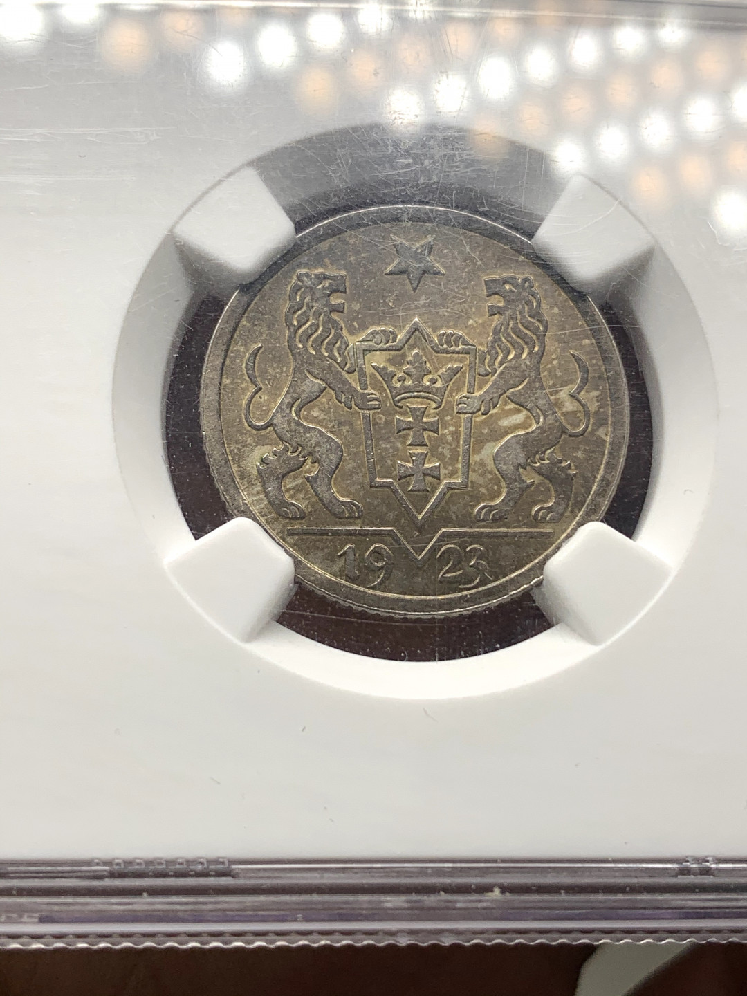 《竞宝斋》钱币微拍-第23场（全场顺丰包邮） NGC MS62 德国 但泽自由市1923年1盾银币 但泽自由市（德语：Freie Stadt Danzig；波兰语：Wolne Miasto Gdańsk）1918年成立，1939年并入德国。