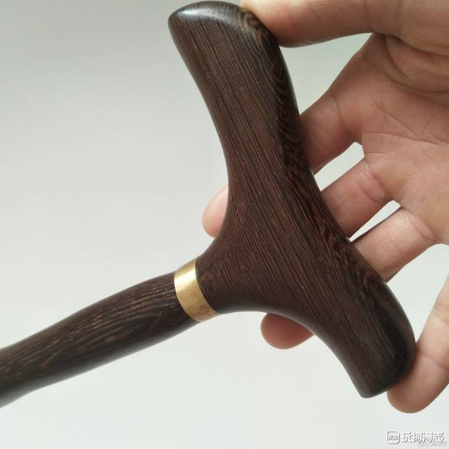鸡翅木拐棍(拐杖)