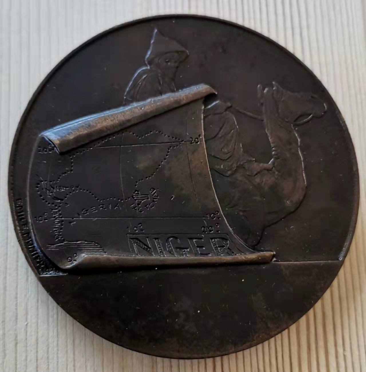 第22期拍卖会 大尺寸1931年法国全球殖民大会之非洲系列纪念铜章