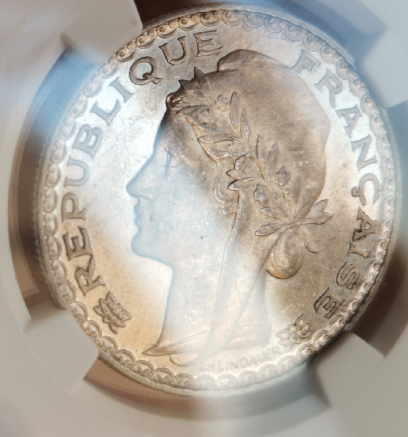 第22期拍卖会 黄油光1931年法属印度支那1皮阿斯特银币