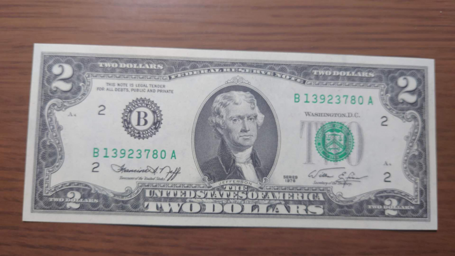 今晚八点半【囧羊收藏】精选微拍第43期暨2021年第三十四期 世界纸币精选 1976年美国2美元 全程无4尾号780 全新UNC