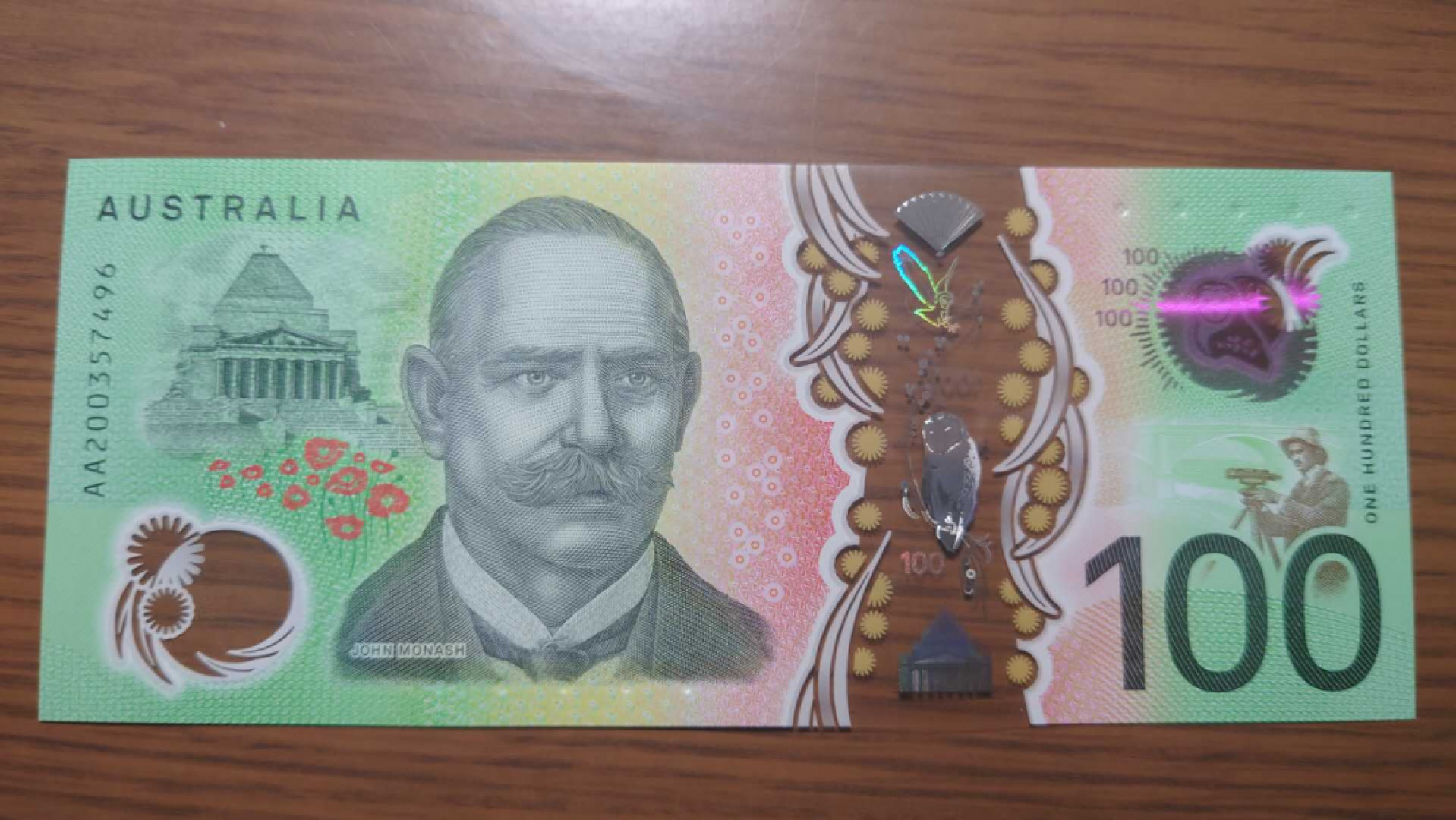 今晚八点半【囧羊收藏】精选微拍第43期暨2021年第三十四期 世界纸币精选 2020年澳大利亚100元塑料钞 首发AA冠尾号96 全新UNC塑料窗口完美无花