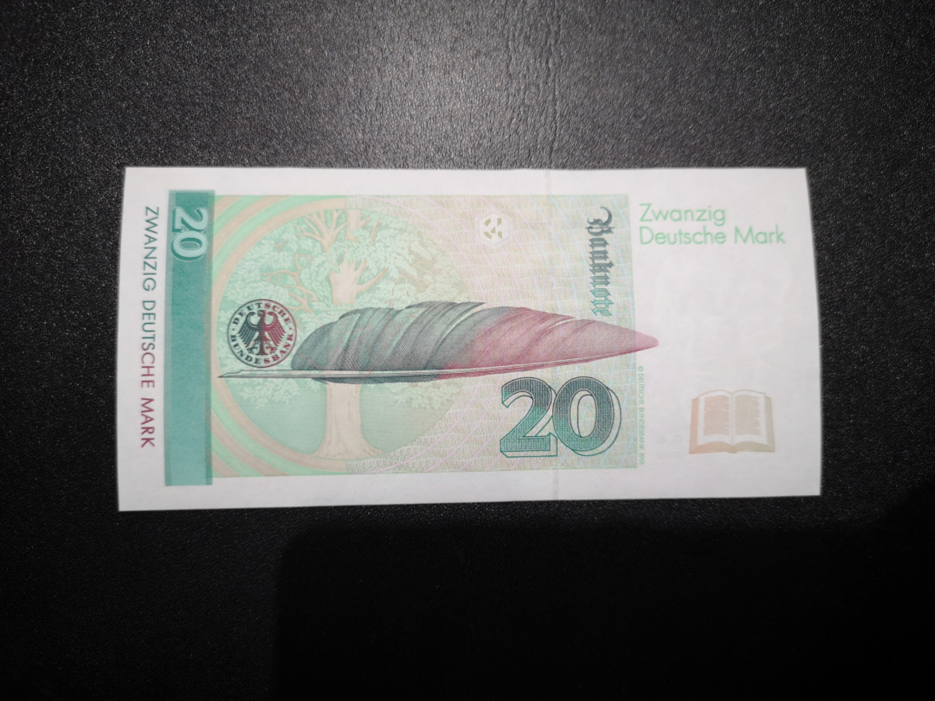 《外钞收藏家》第一百五十八期拍卖（本期111件） 1993年德国末版20马克 全新UNC