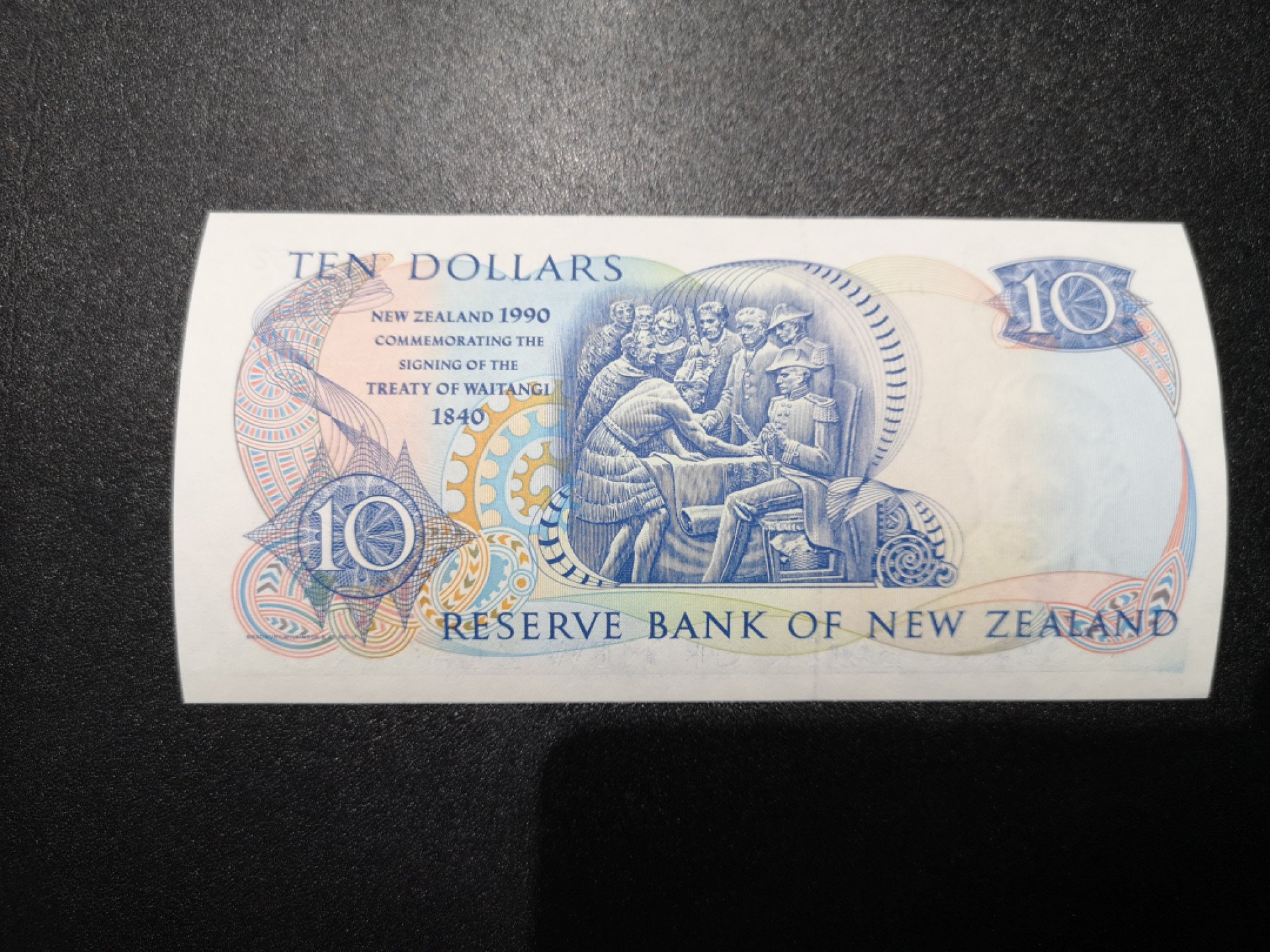 《外钞收藏家》第一百五十八期拍卖（本期111件） 1990年新西兰 AAA冠 10刀 全新UNC 纪念钞