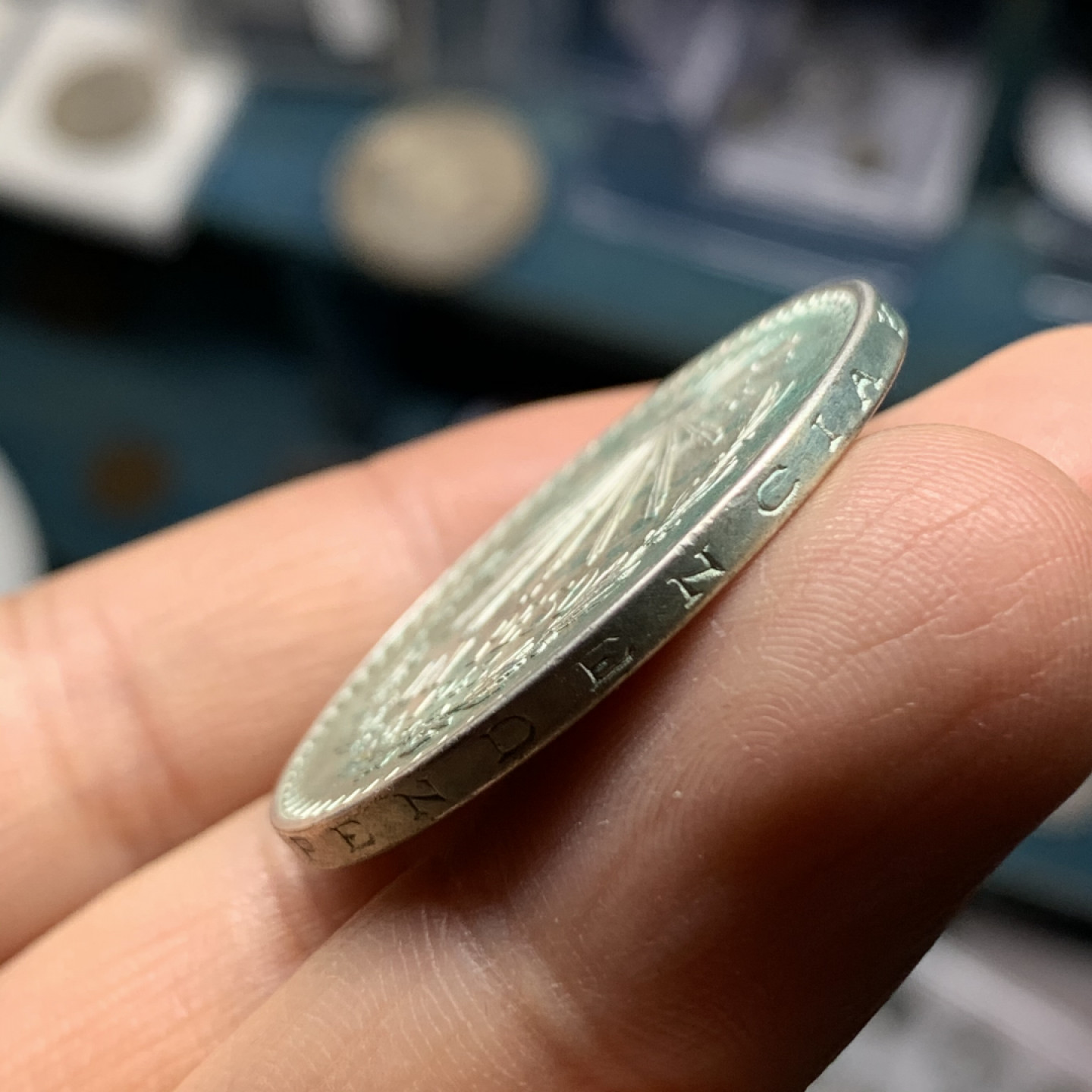 《竞宝斋》钱币微拍-第24场-本周日，周一2场连拍（全场顺丰包邮） 墨西哥 1943年 鹰洋 1比索 银币 原光好品 可以送评