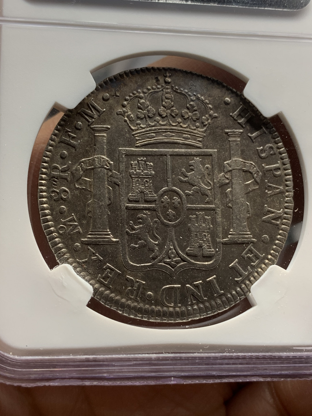 《竞宝斋》钱币微拍-第24场-本周日，周一2场连拍（全场顺丰包邮） NGC AU评级 1785年 墨西哥  卡三 8R 双柱大银币 正反深打 原味包浆