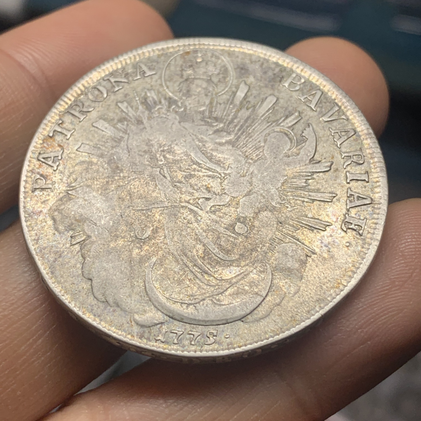 《竞宝斋》钱币微拍-第24场-本周日，周一2场连拍（全场顺丰包邮） 德国巴伐利亚1775年圣母抱婴泰勒 A版，品相不错