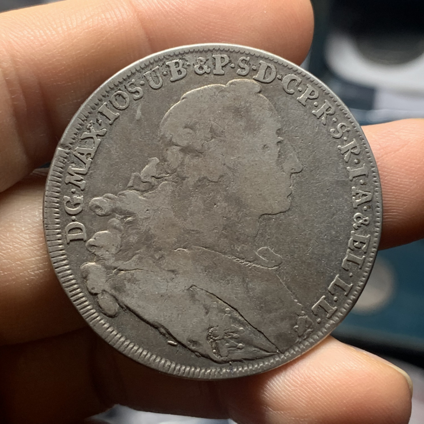 《竞宝斋》钱币微拍-第24场-本周日，周一2场连拍（全场顺丰包邮） 德国巴伐利亚1755年圣母抱婴泰勒 早期花边版