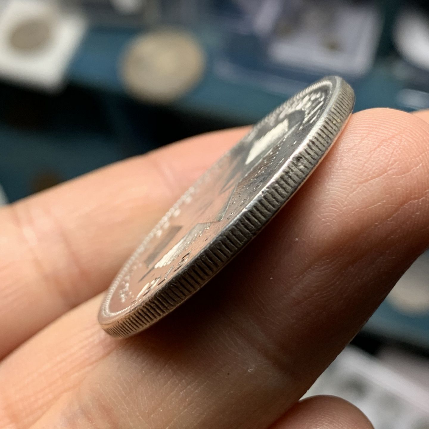 《竞宝斋》钱币微拍-第24场-本周日，周一2场连拍（全场顺丰包邮） 古巴 1915年 大五星1比索 大银币 稀少年份 发型量只有80几万枚 这枚品相很好了