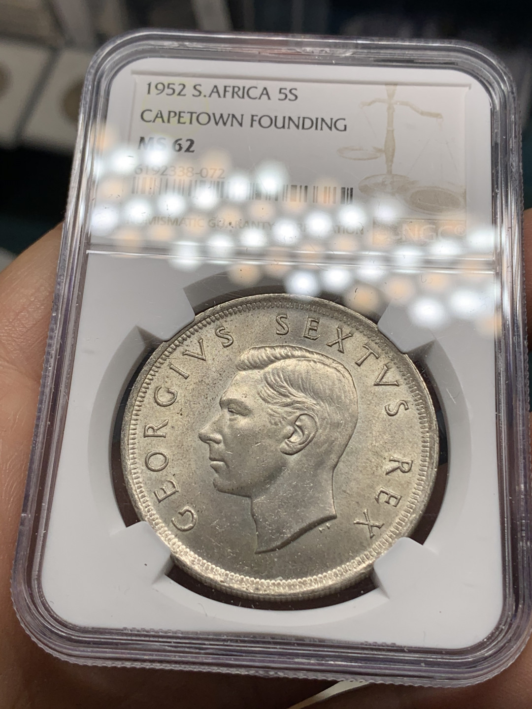 《竞宝斋》钱币微拍-第24场-本周日，周一2场连拍（全场顺丰包邮） NGC-MS62 南非 1952年开普敦建城纪念 5先令 小鹿大银币 原光好品