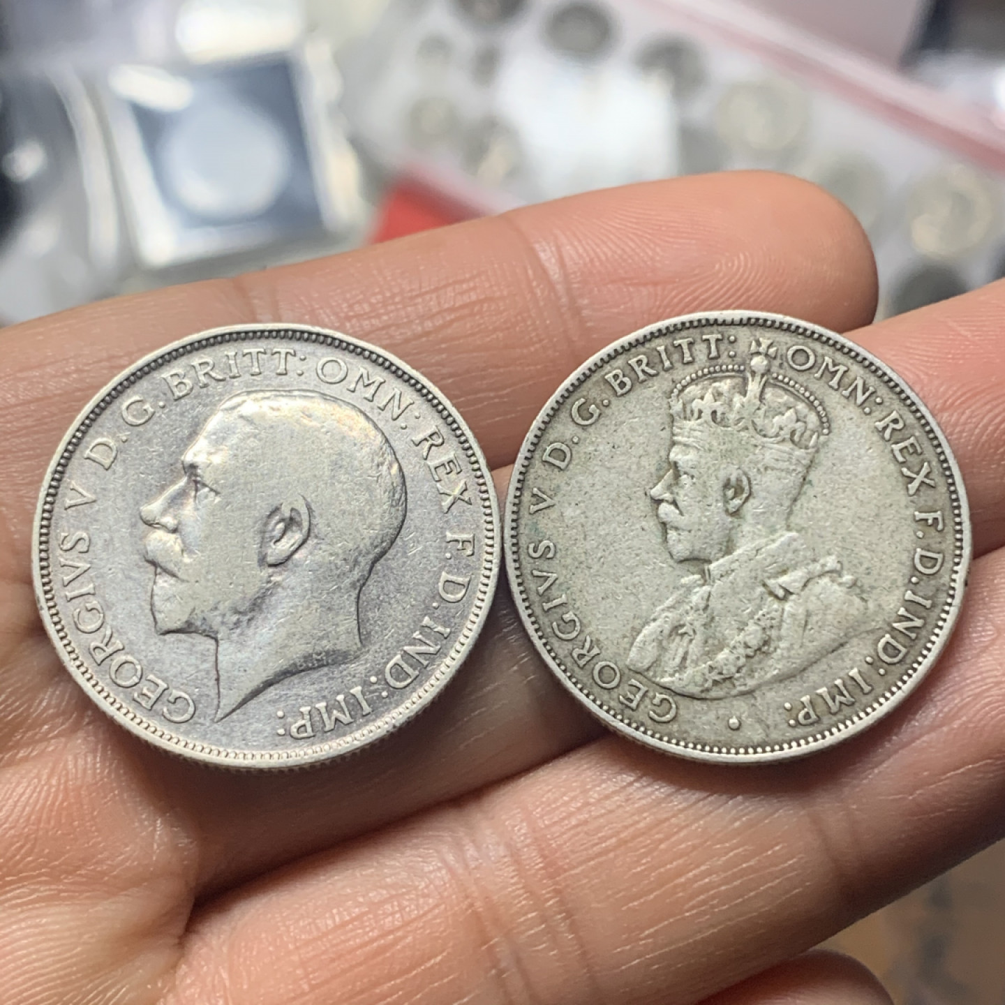 《竞宝斋》钱币微拍-第24场-本周日，周一2场连拍（全场顺丰包邮） 乔治五世 银币一对（英国 1912年高银版 1福林银币+澳大利亚 1934年1福林银币）