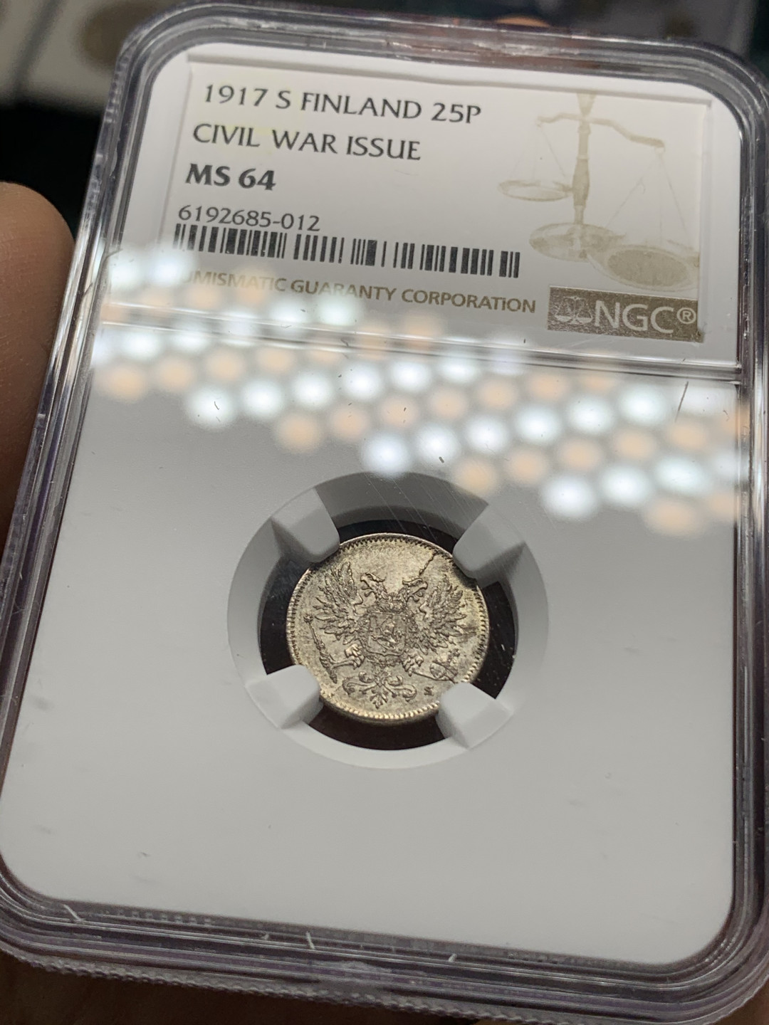 《竞宝斋》钱币微拍-第24场-本周日，周一2场连拍（全场顺丰包邮） NGC-MS64 俄属芬兰 1917年 双头鹰 25分 银币 顶级品相