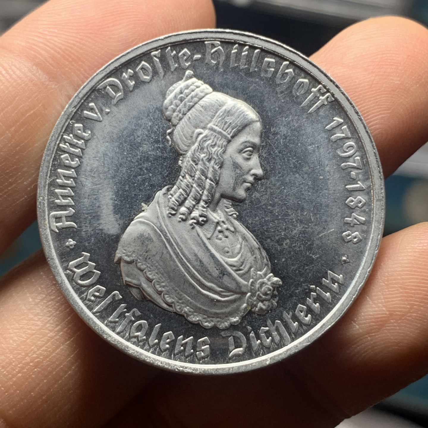 《竞宝斋》钱币微拍-第24场-本周日，周一2场连拍（全场顺丰包邮） 德国魏玛共和国 1923年 100马克 女人像 铝币 MS级别