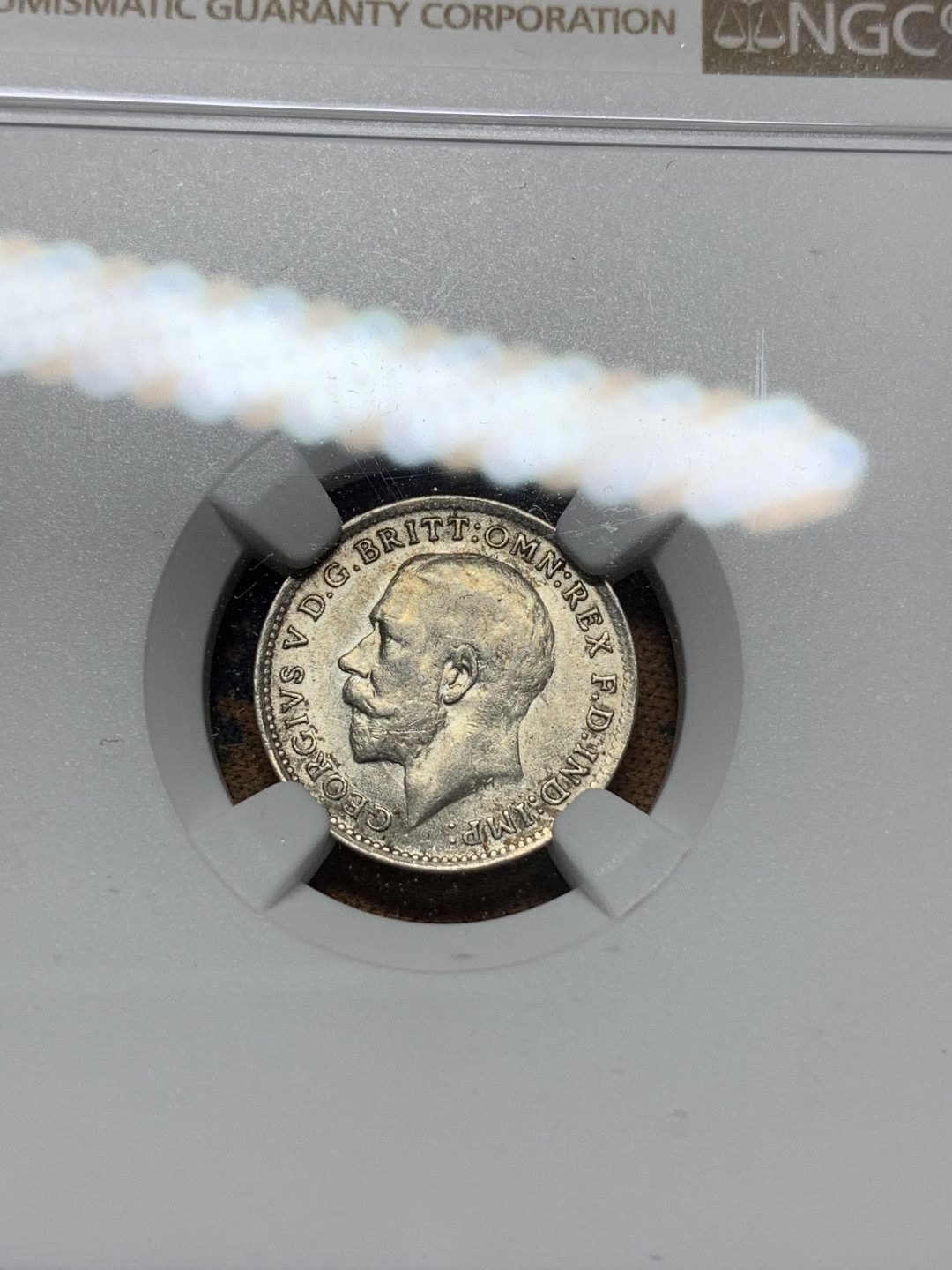 《竞宝斋》钱币微拍-第24场-本周日，周一2场连拍（全场顺丰包邮） MGC-AU58 英国 1919年 乔治五世 3便士 高银版银币 底光十足 难得好品