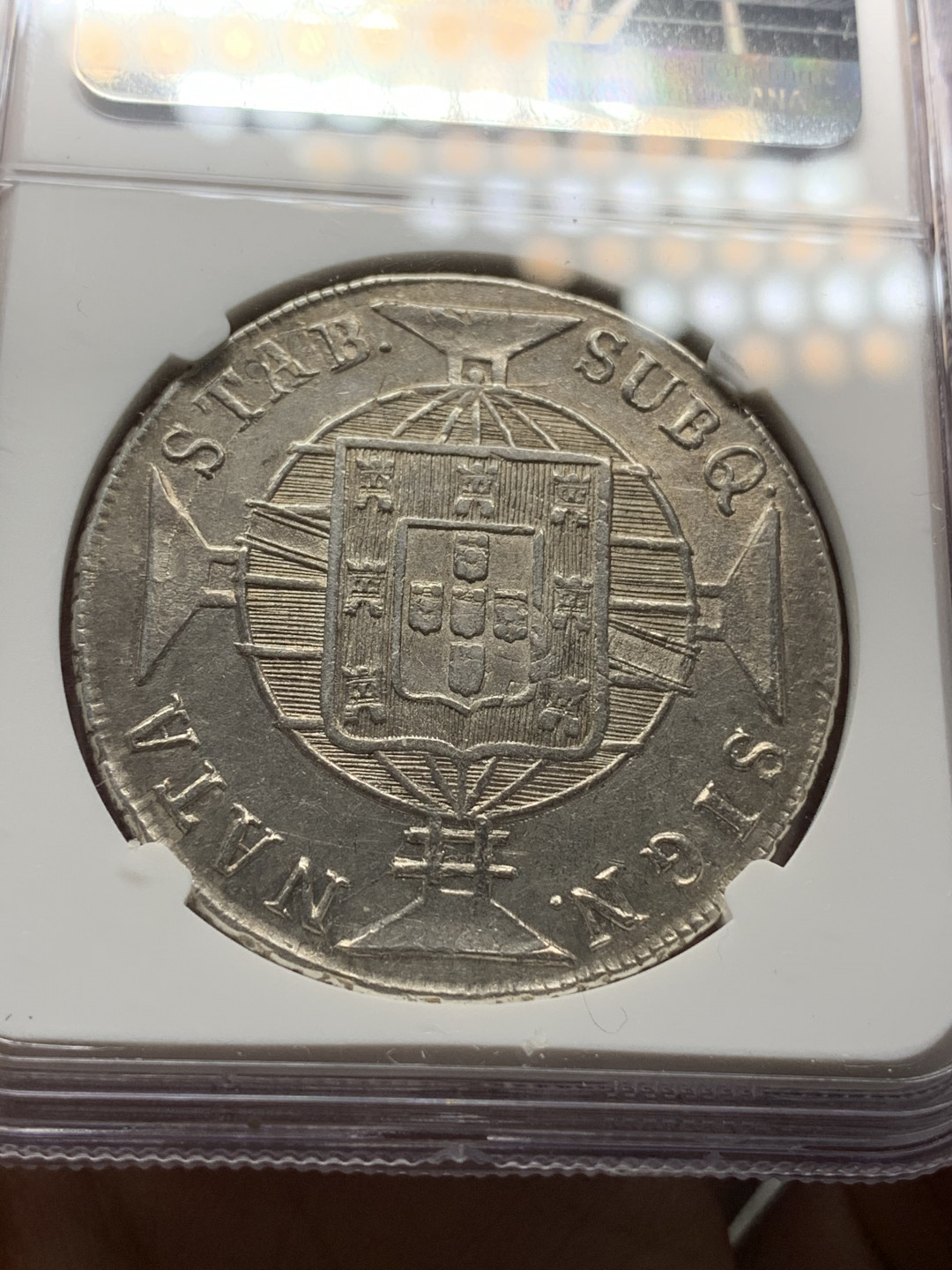 《竞宝斋》钱币微拍-第24场-本周日，周一2场连拍（全场顺丰包邮） NGC AU55巴西1818年960瑞斯银币 深打细节清晰