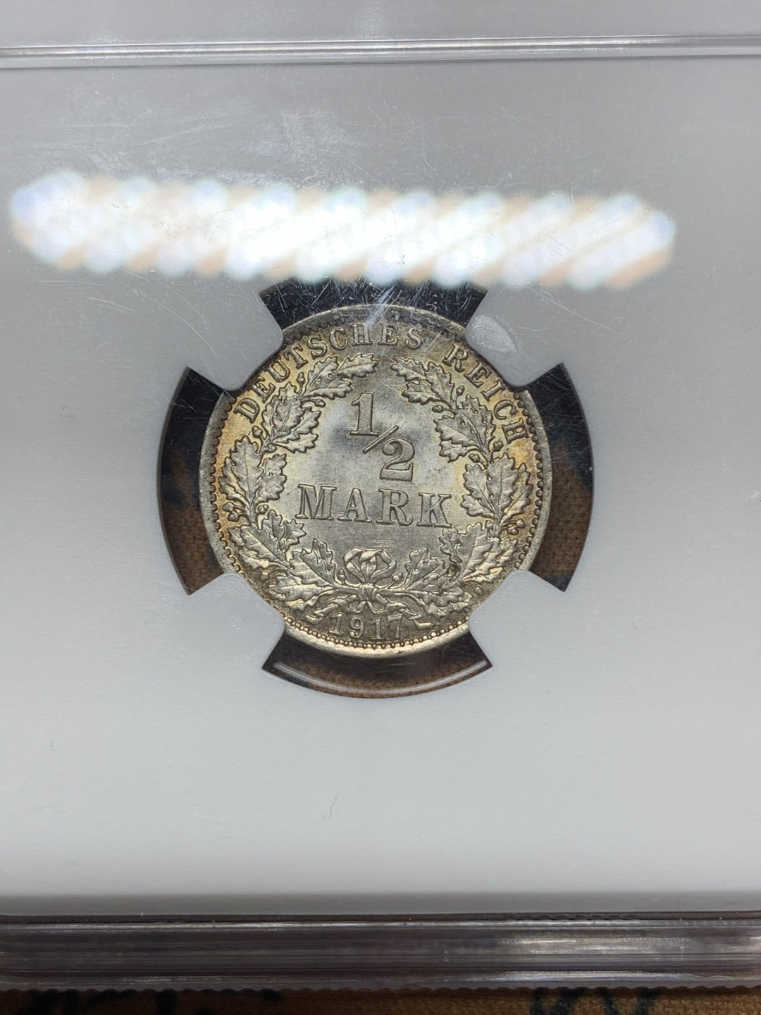 《竞宝斋》钱币微拍-第24场-本周日，周一2场连拍（全场顺丰包邮） NGC-MS63 德国 1917年A版 1/2马克 银币 淡金色包浆 细节完美