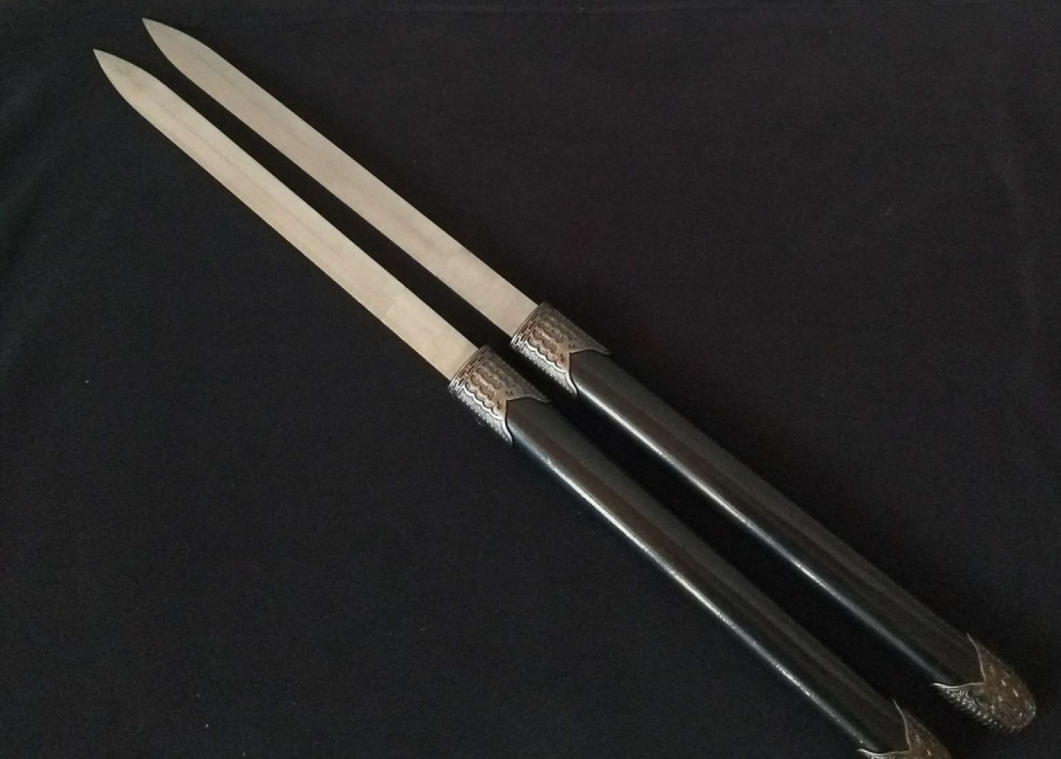 龙泉双刃剑两把一起