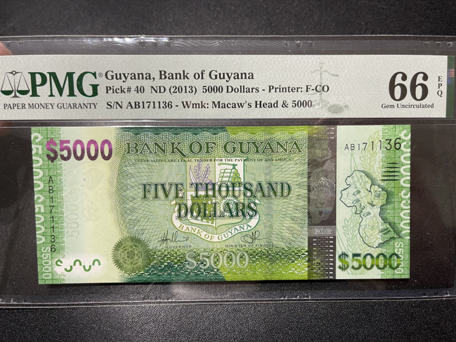 《外钞收藏家》第一百五十八期拍卖（本期111件） 2013年圭亚那5000刀 PMG66