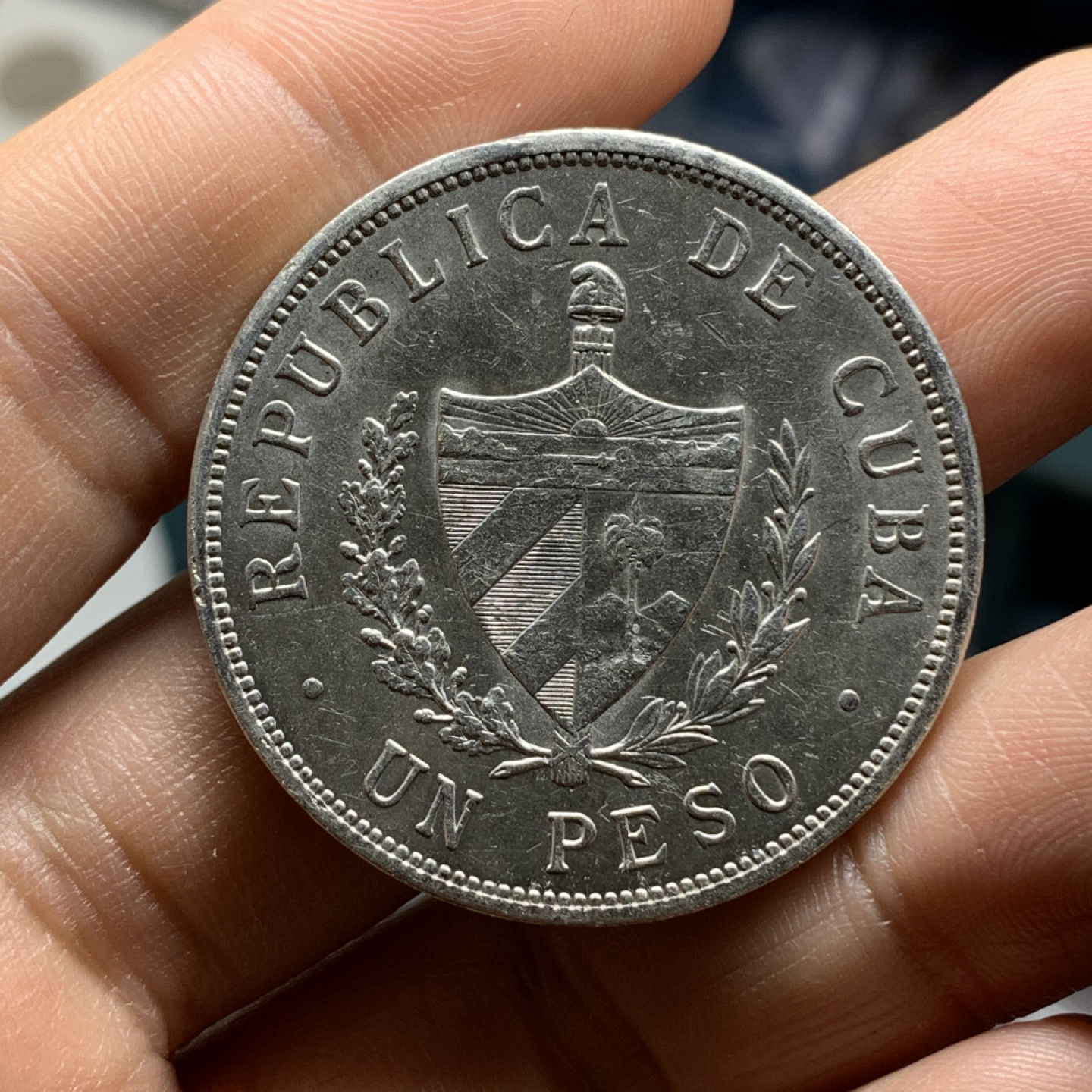 《竞宝斋》钱币微拍-第24场-本周日，周一2场连拍（全场顺丰包邮） 古巴 1934年 大五星1比索 大银币 原光好品 可以评级