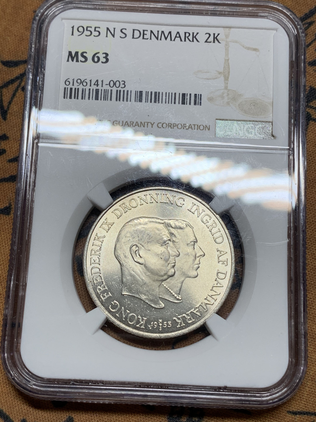 《竞宝斋》钱币微拍-第25场-本周日，周一2场连拍（全场顺丰包邮） NGC-MS63  1955年丹麦地图2K银币