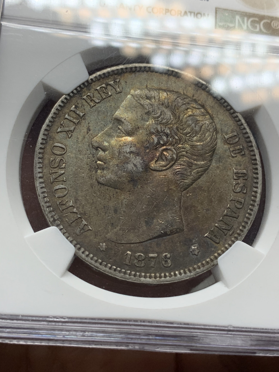 《竞宝斋》钱币微拍-第25场-本周日，周一2场连拍（全场顺丰包邮） NGC XF40 西班牙 1876（76）年 5比塞塔 深五彩包浆 较少年份