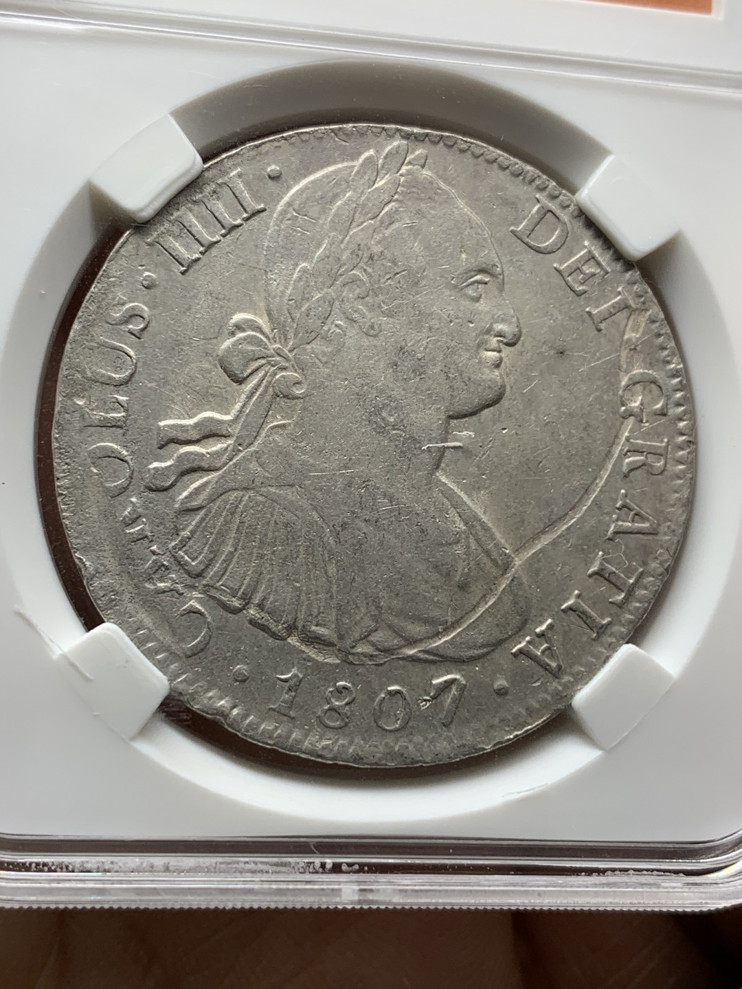 《竞宝斋》钱币微拍-第25场-本周日，周一2场连拍（全场顺丰包邮） 保粹 评级 西属墨西哥 1807年 卡四 双柱 8R 大银币