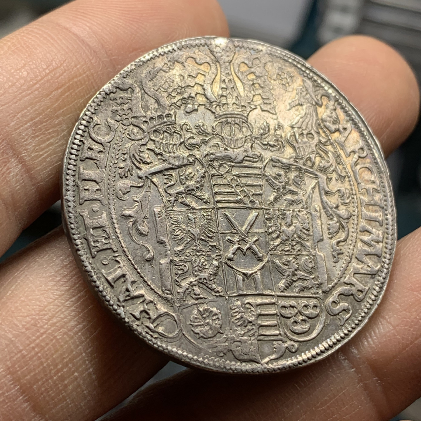 《竞宝斋》钱币微拍-第25场-本周日，周一2场连拍（全场顺丰包邮） 稀少德国 16世纪萨克森 1573年 阿尔伯特 泰勒 大银币 老包浆 人物细节清晰 深打明显 估计AU55的品