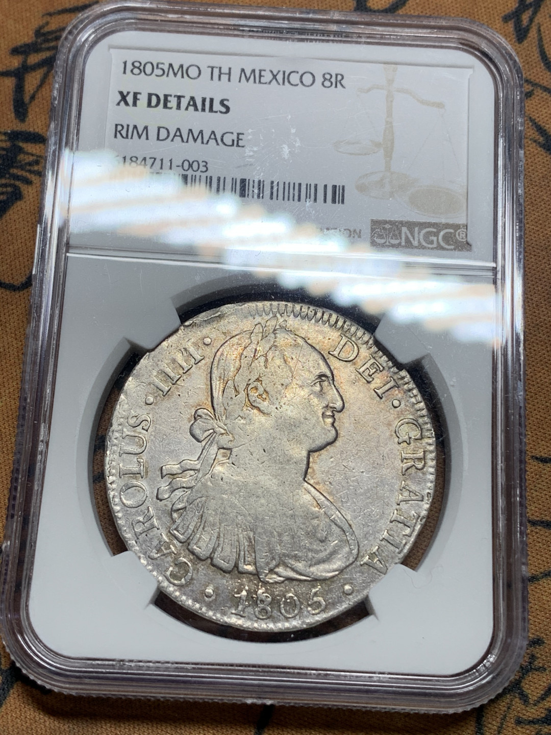 《竞宝斋》钱币微拍-第25场-本周日，周一2场连拍（全场顺丰包邮） NGC XFD 1805西属墨西哥双柱 卡四 8R大银币