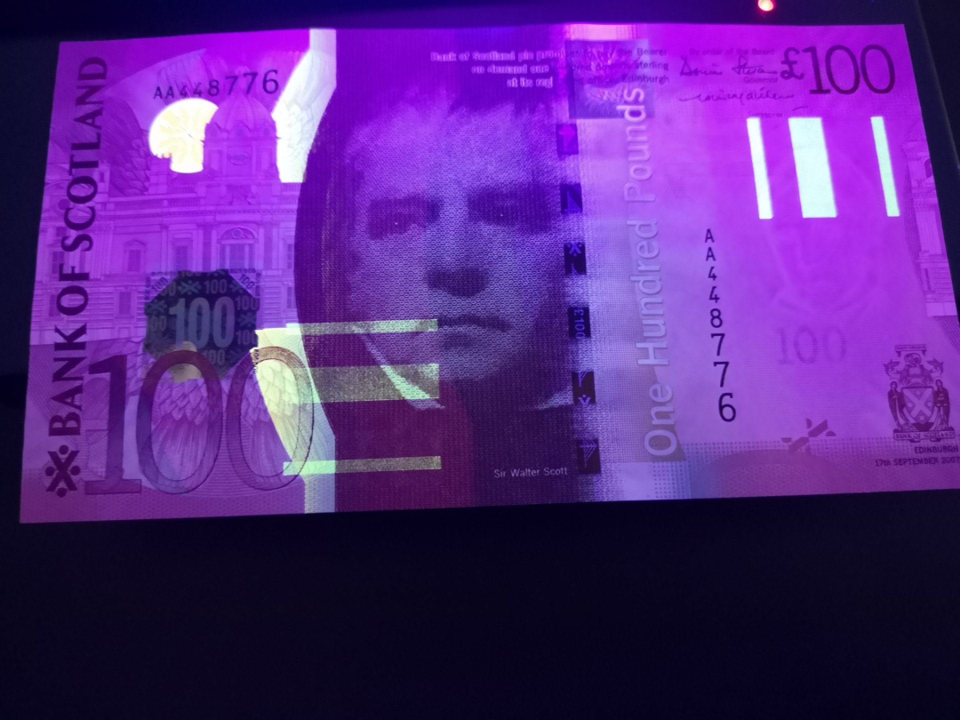 👍2022新年第一拍《外钞收藏家》第一百五十九期拍卖（本期59件） 2007年苏格兰100镑 全新UNC 绝品 无瑕疵