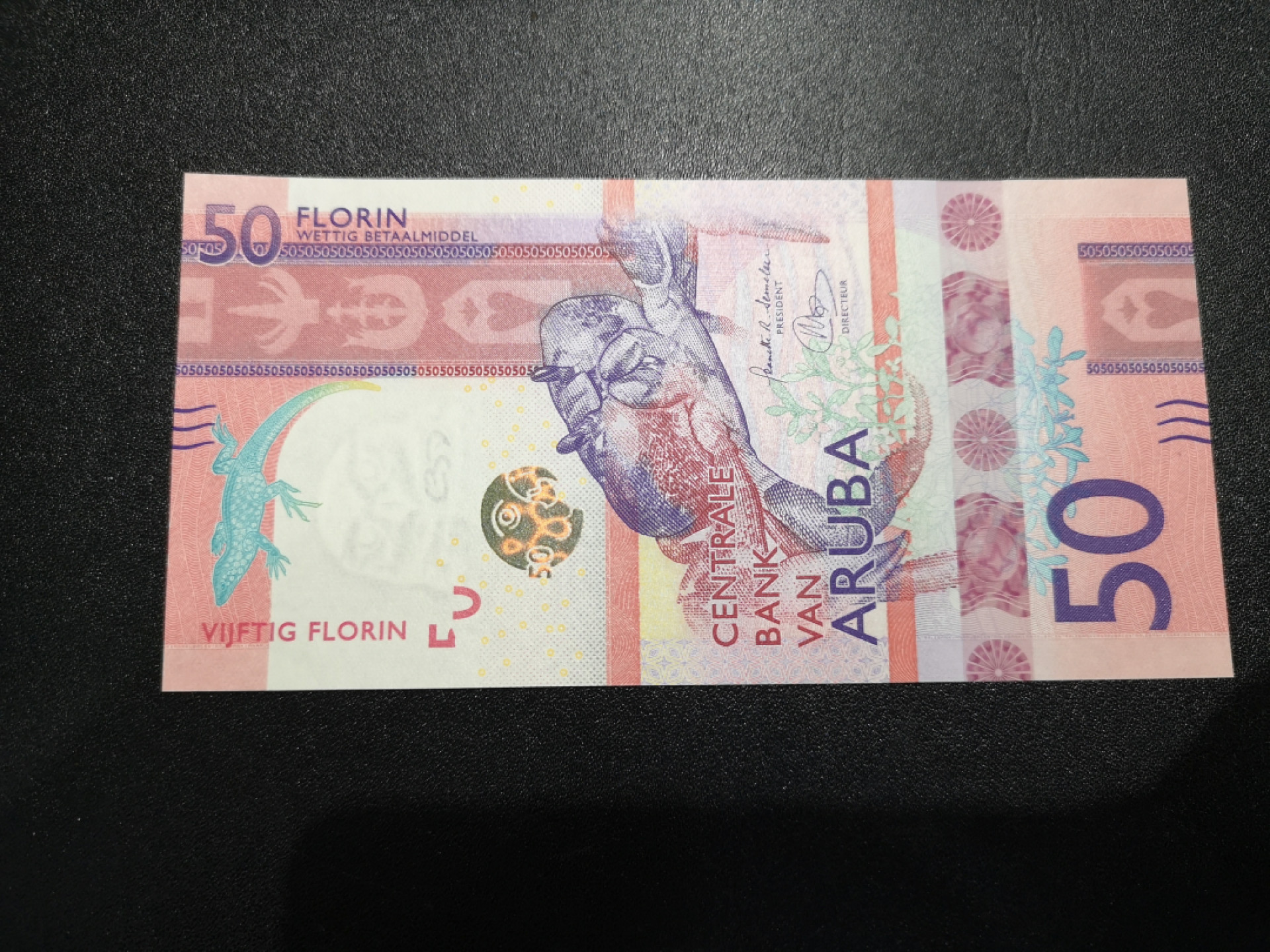 👍2022新年第一拍《外钞收藏家》第一百五十九期拍卖（本期59件） 2019年阿鲁巴50 无47尾8 绝品