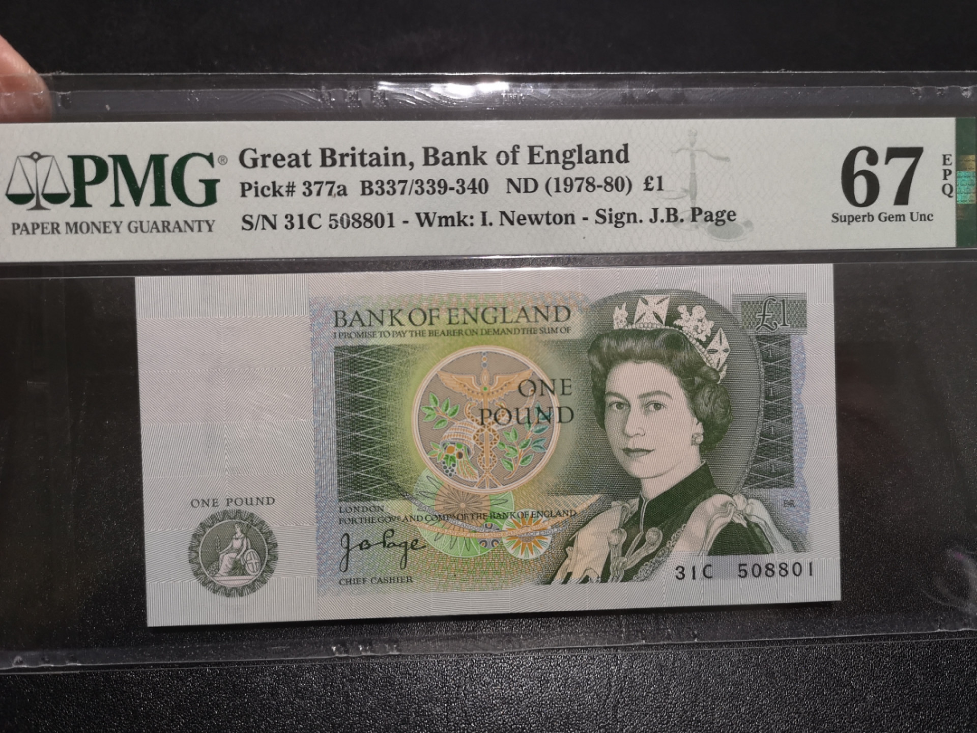 👍2022新年第一拍《外钞收藏家》第一百五十九期拍卖（本期59件） 1978-80年英国D序列1镑 PMG67 无47