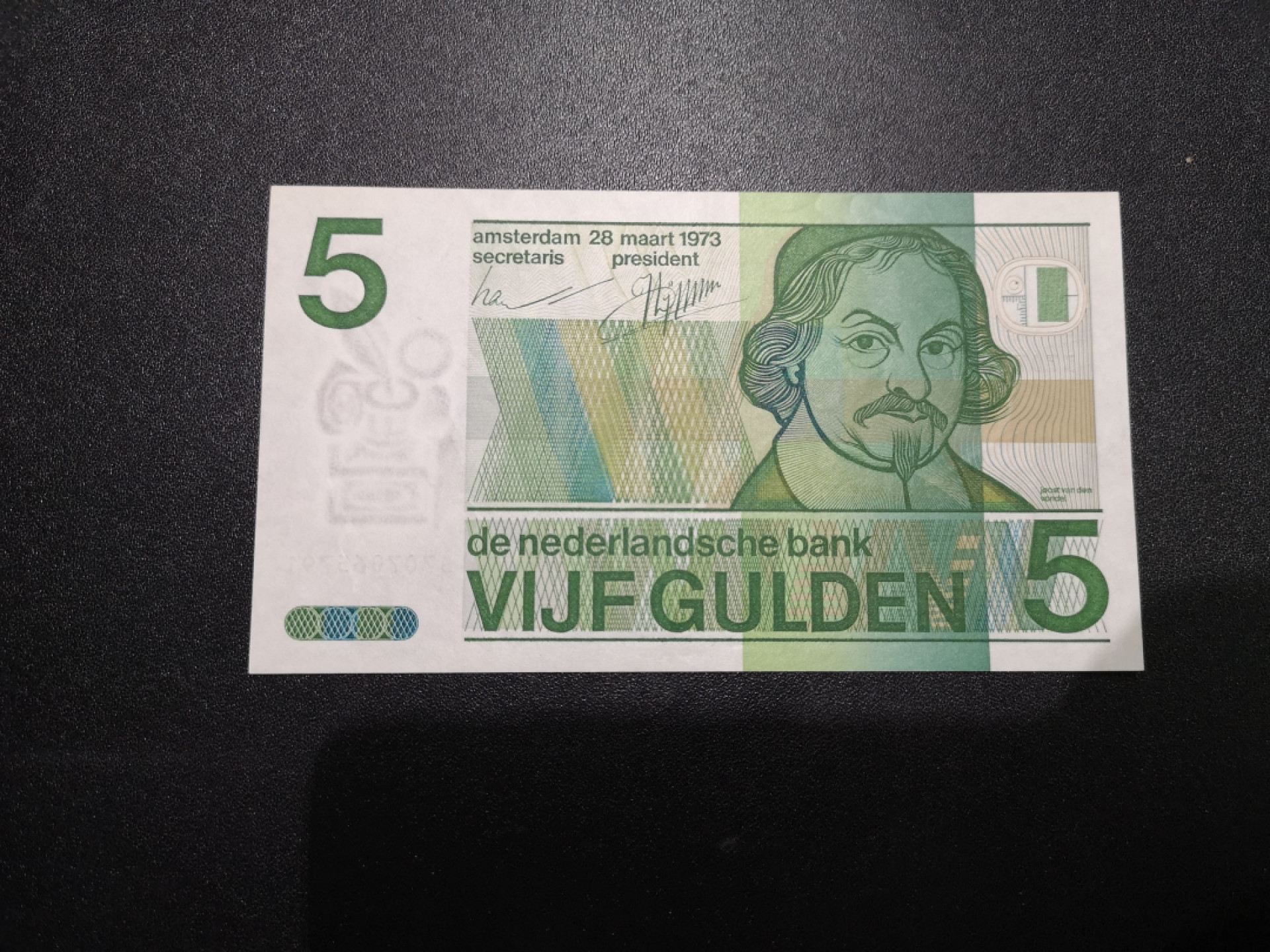 👍2022新年第一拍《外钞收藏家》第一百五十九期拍卖（本期59件） 1973年荷兰人像版5盾 AU品相